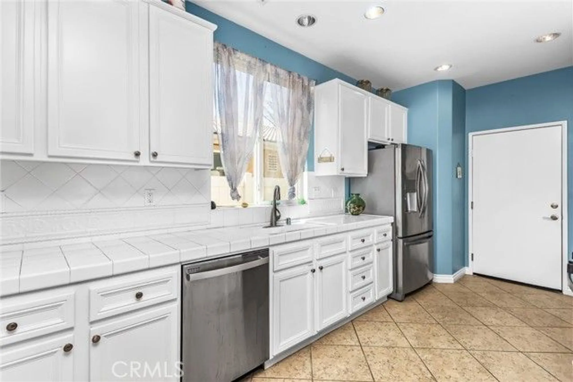 Property Slideshow image 11 of 49 | 1525 granite crk, Beaumont, CA, 92223