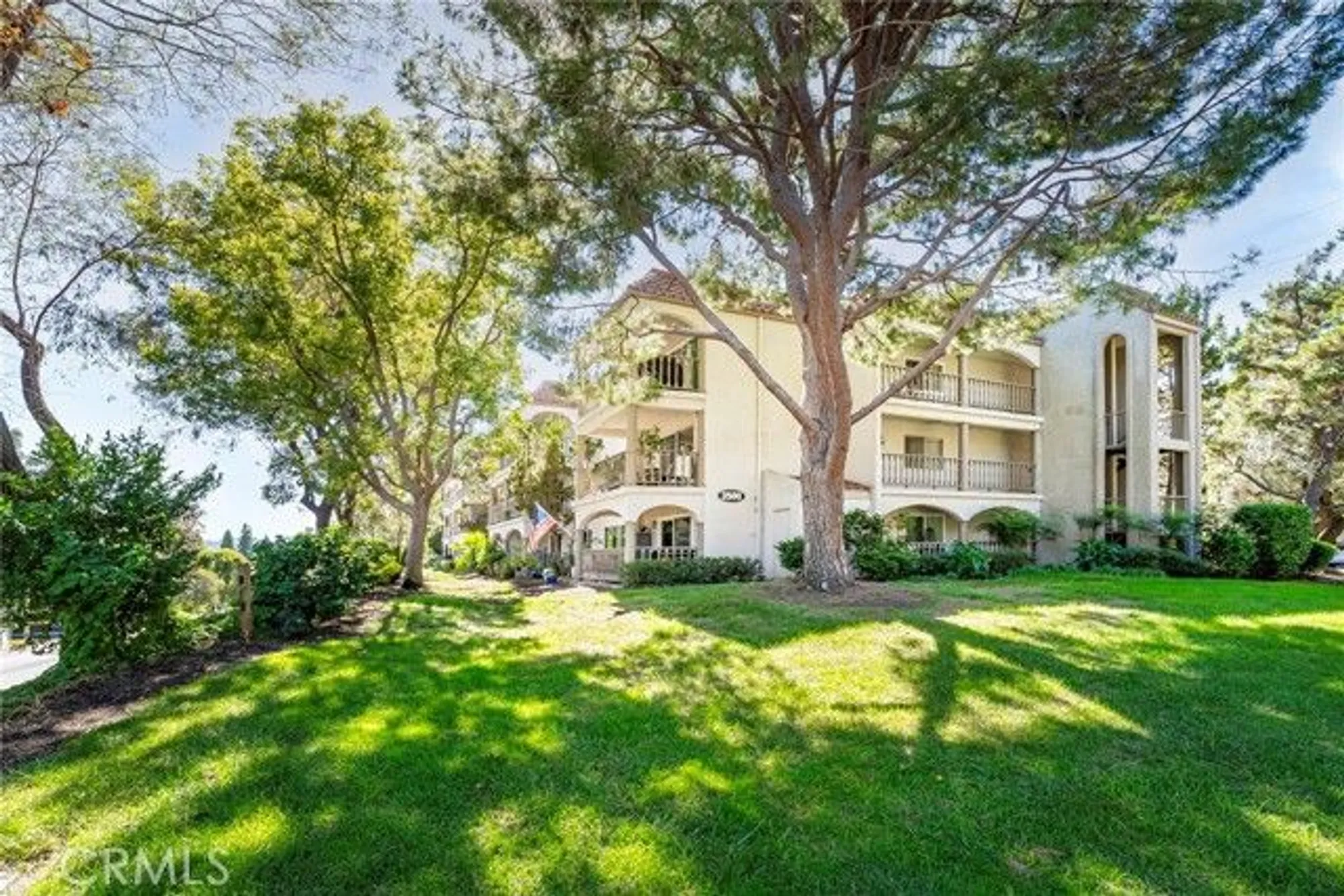 Property Slideshow image 22 of 28 | 3500 bahia blanca 3b, Laguna Woods, CA, 92637