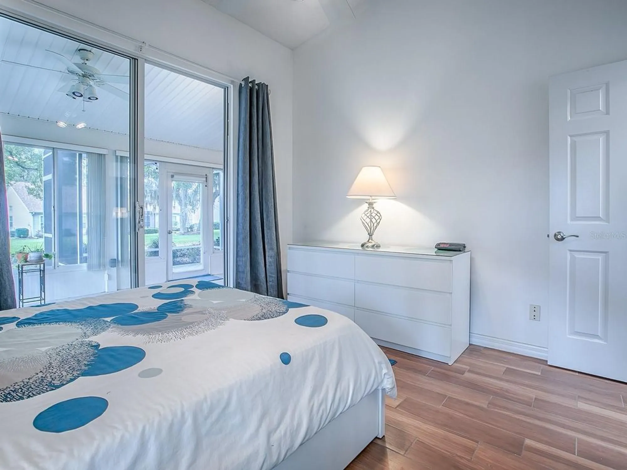 Property Slideshow image 30 of 67 | 25348 crestwater dr, Leesburg, FL, 34748