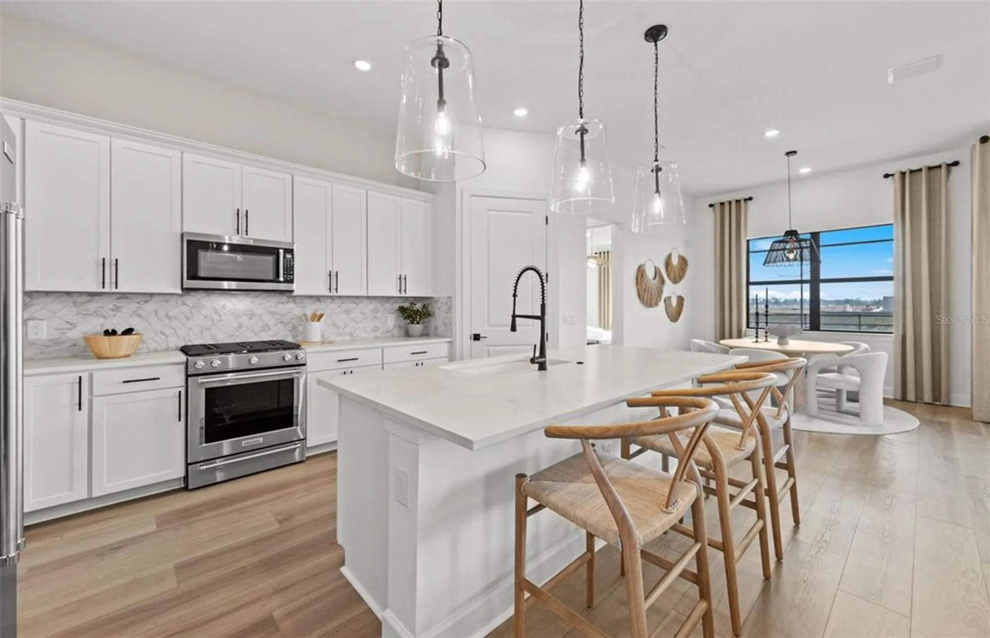 Property Slideshow image 4 of 21 | 4950 ribbon rock cv, Lakewood Ranch, FL, 34211