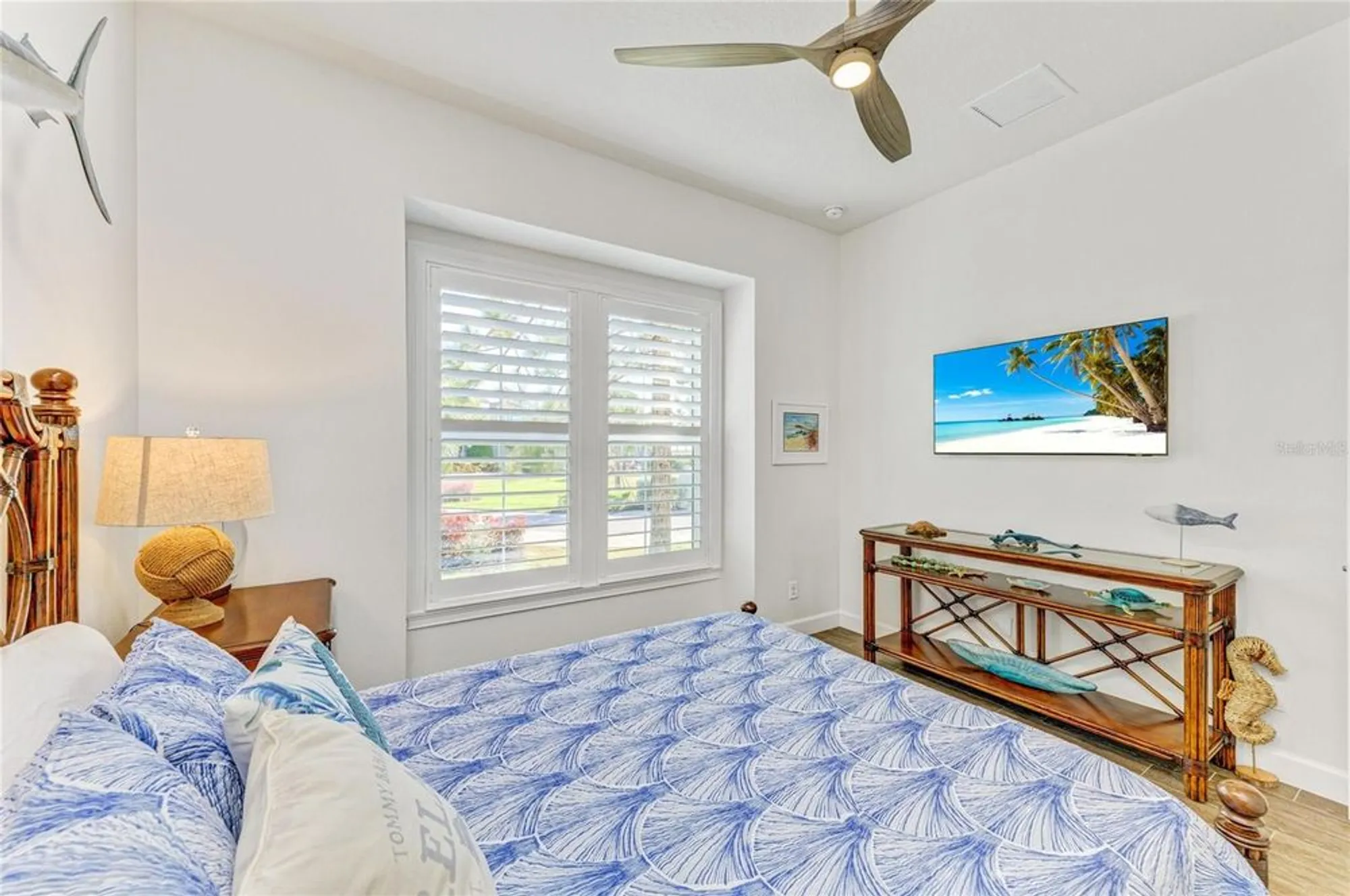 Property Slideshow image 37 of 98 | 334 castaway cay dr 101, Bradenton, FL, 34209