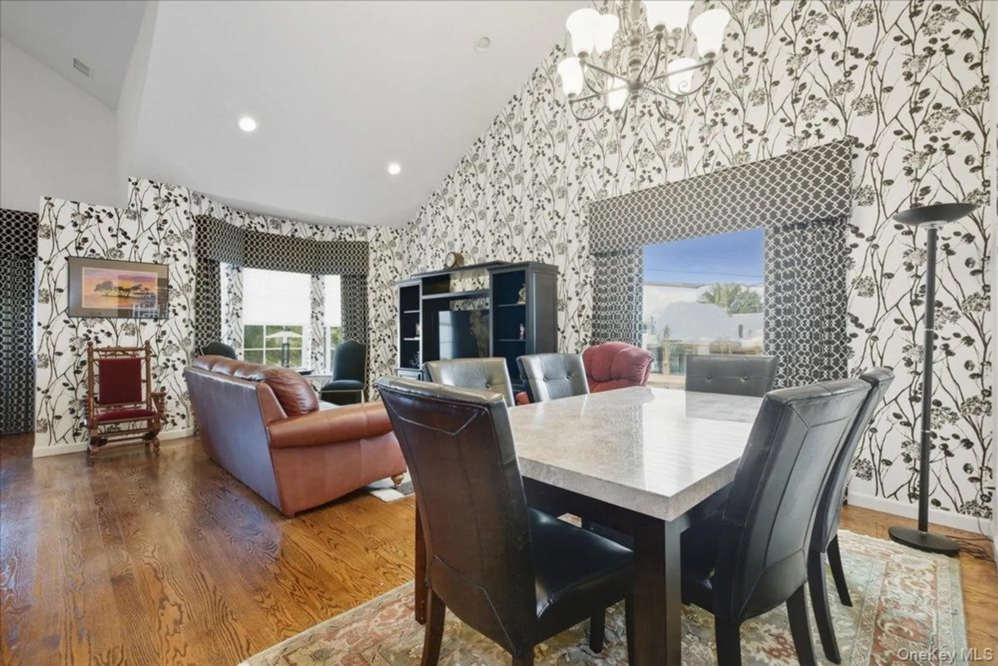 Property Slideshow image 18 of 39 | 383 summer ct, East Meadow, NY, 11554