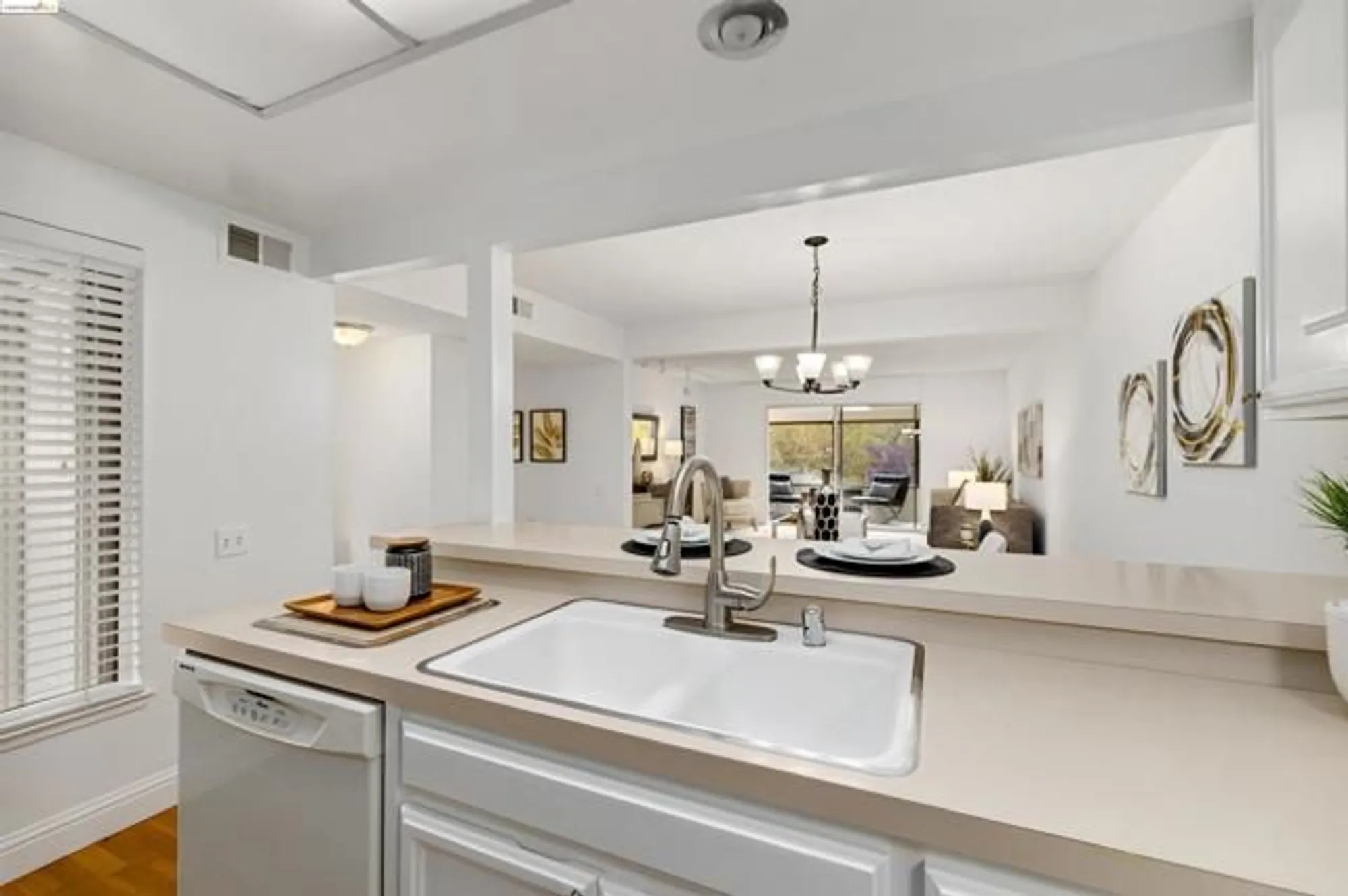 Property Slideshow image 23 of 47 | 1125 singingwood ct 1, Walnut Creek, CA, 94595