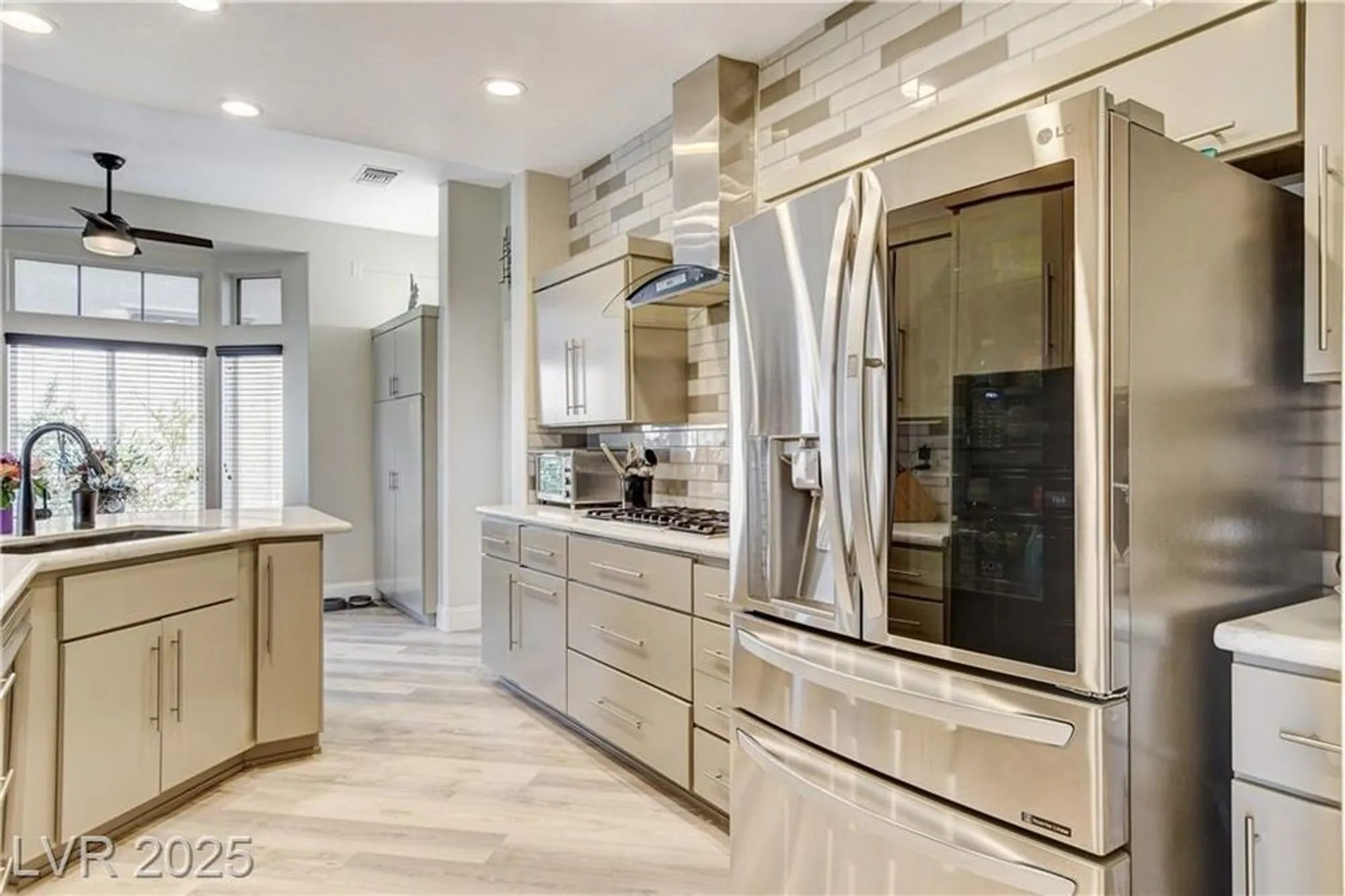 Property Slideshow image 29 of 80 | 2832 castle bar dr, Las Vegas, NV, 89134