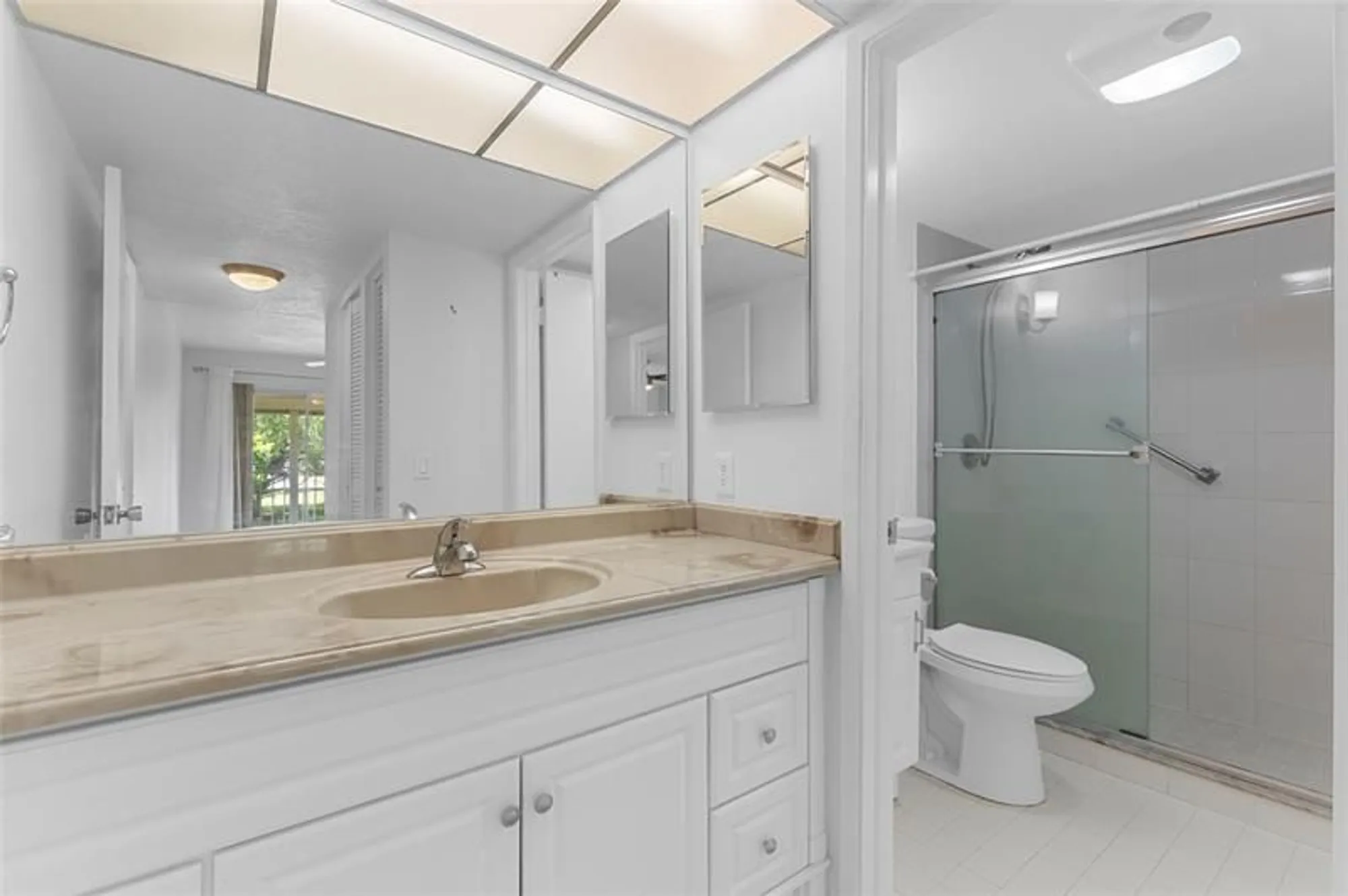 Property Slideshow image 18 of 31 | 2701 nassau bnd d2, Coconut Creek, FL, 33066