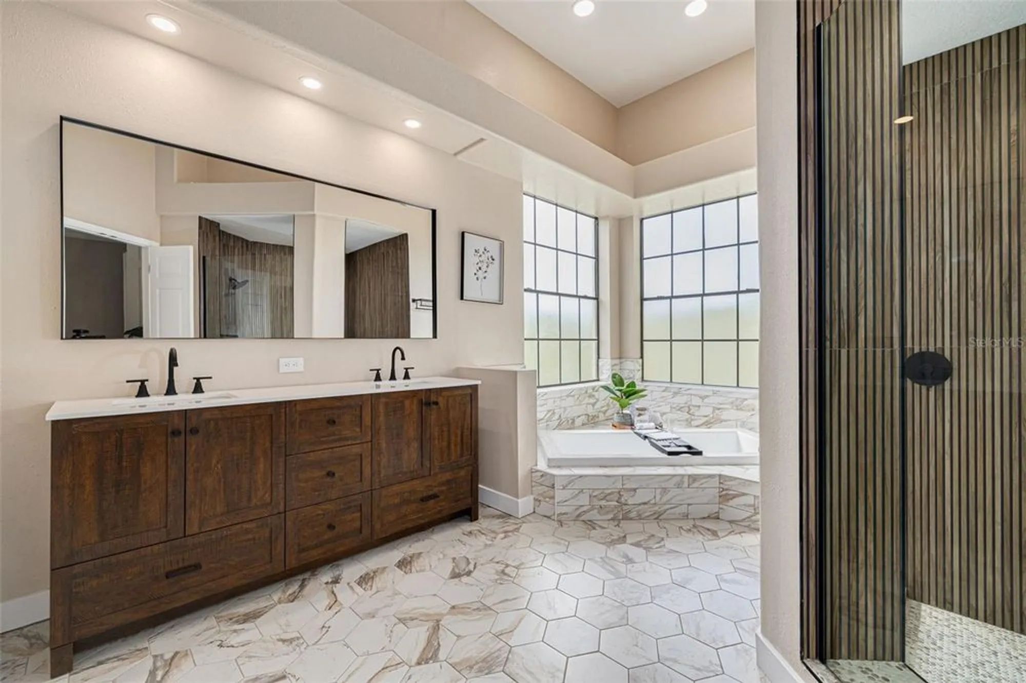 Property Slideshow image 21 of 47 | 10084 twelve oaks ct, Weeki Wachee, FL, 34613