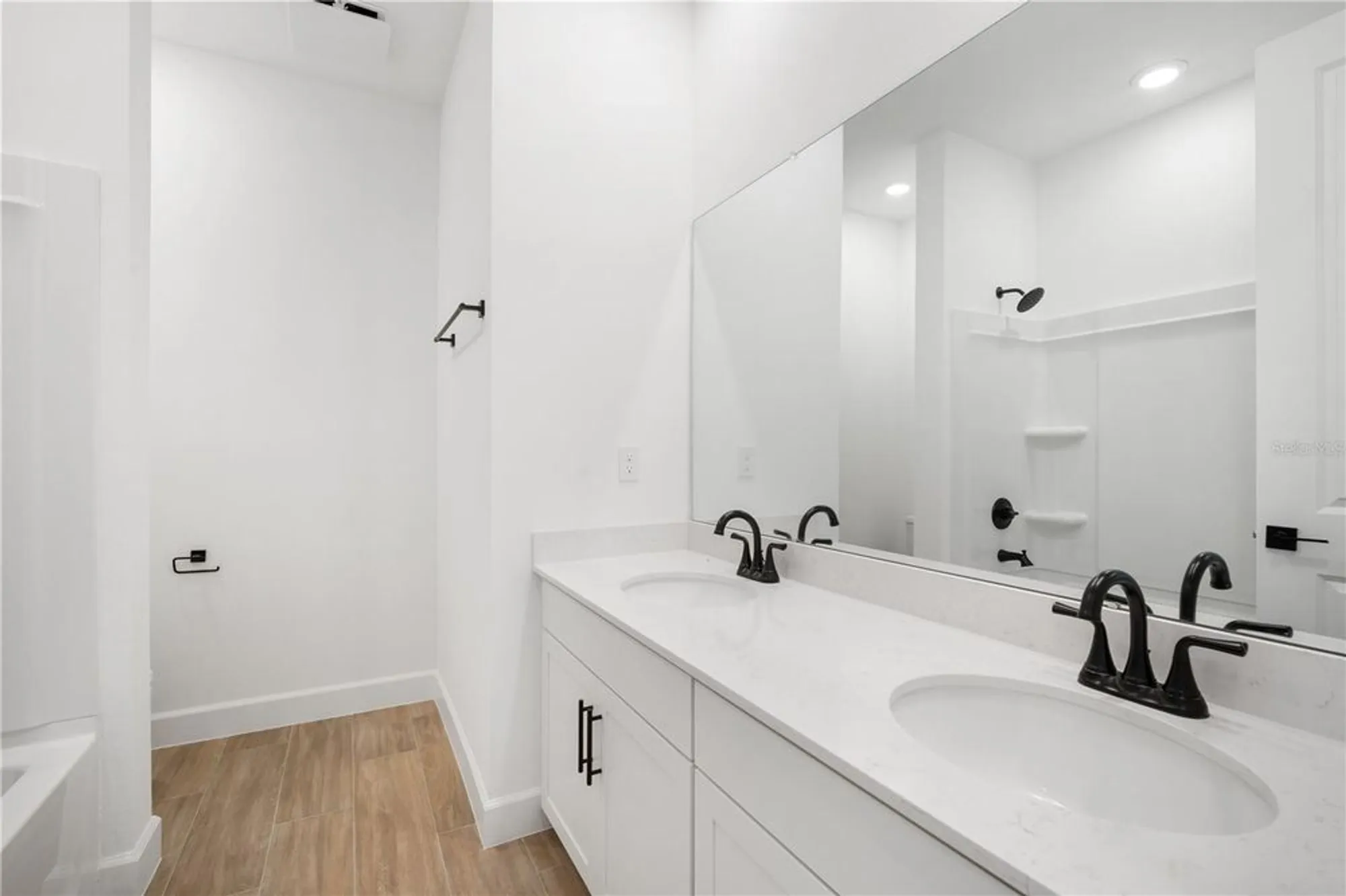 Property Slideshow image 26 of 44 | 9176 players dr, Weeki Wachee, FL, 34613