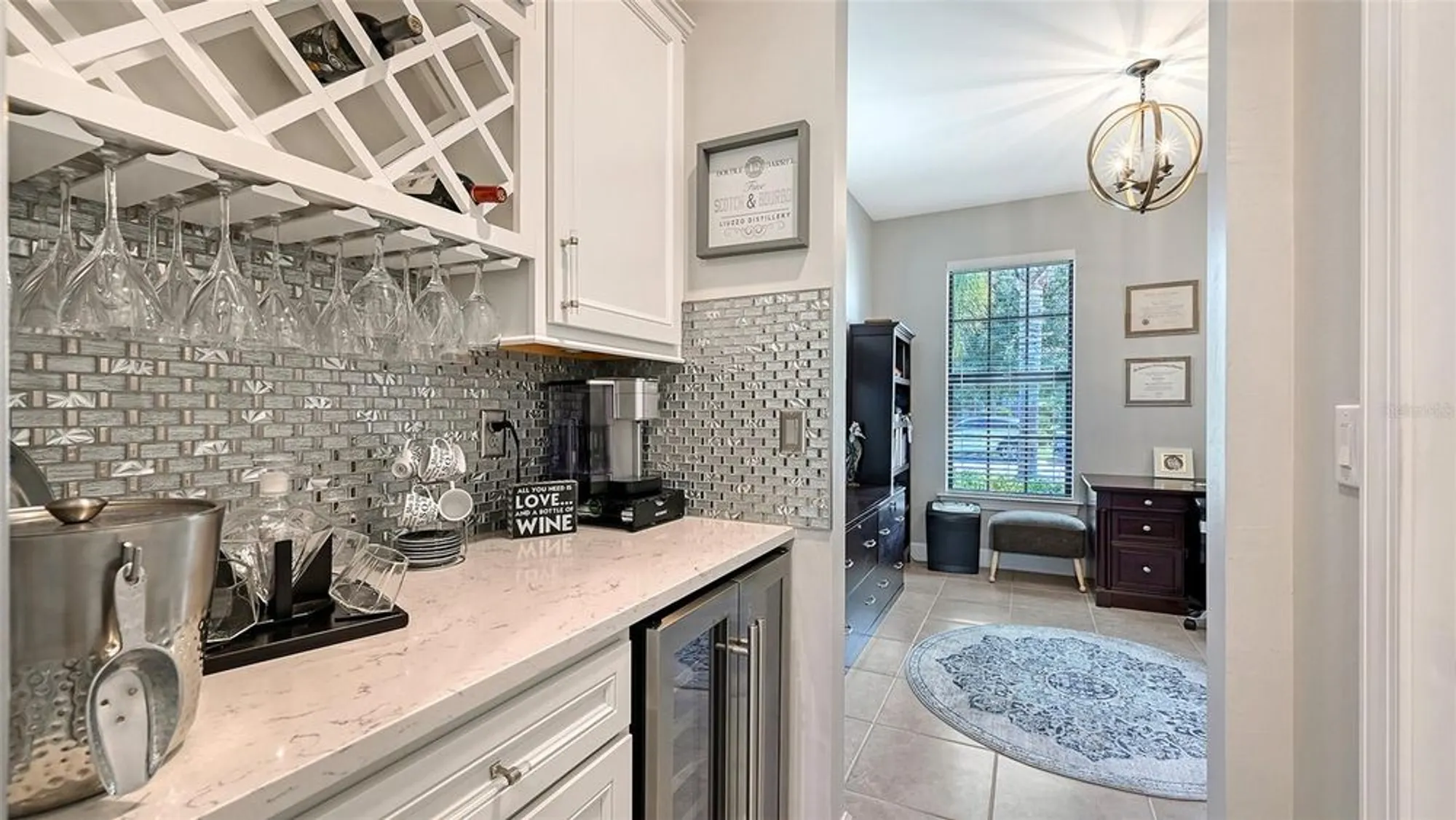 Property Slideshow image 13 of 68 | 5800 willow marsh ct, Sarasota, FL, 34238