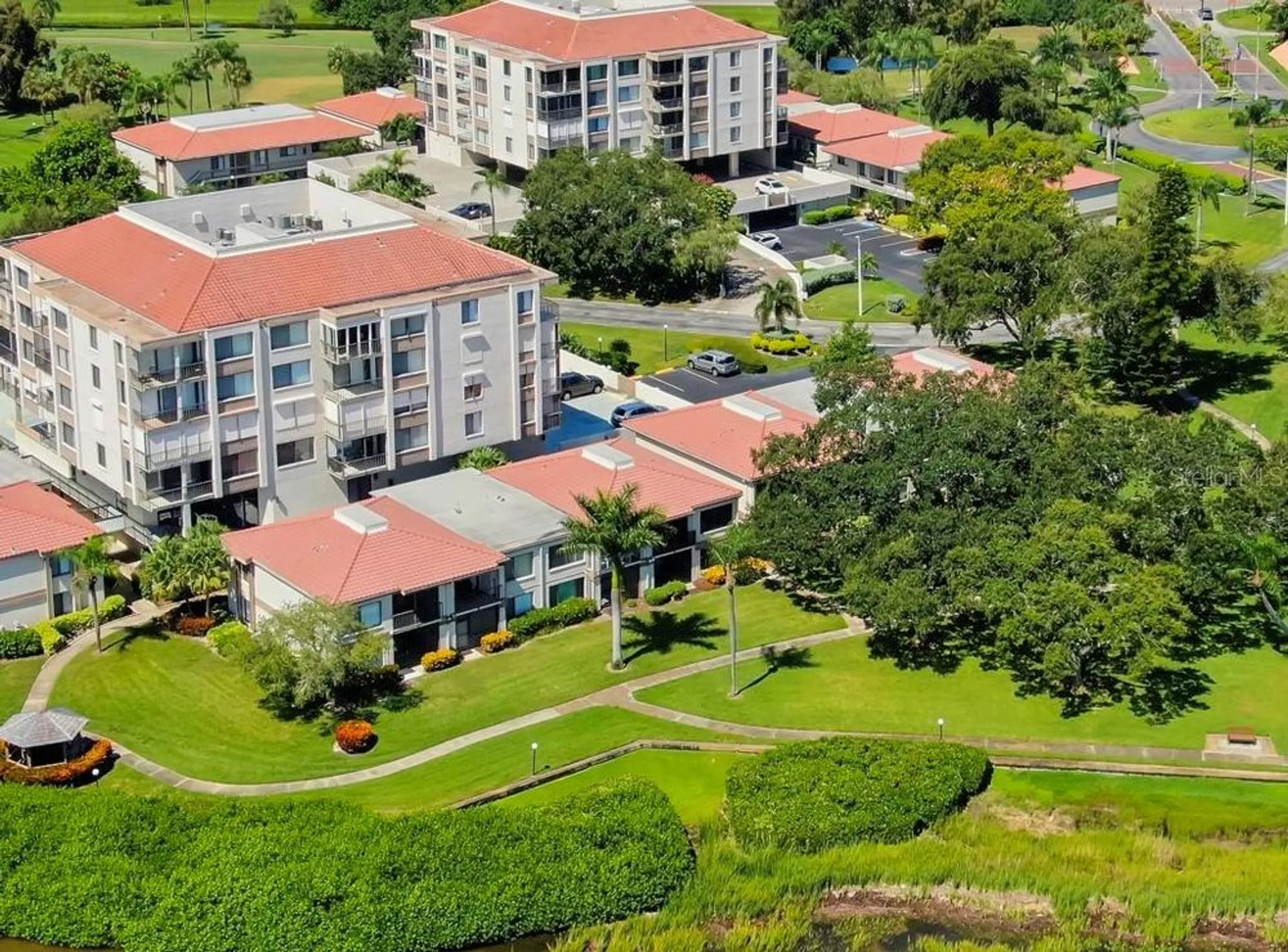 Property Slideshow image 20 of 34 | 6218 palma del mar blvd s apt 606, St Petersburg, FL, 33715