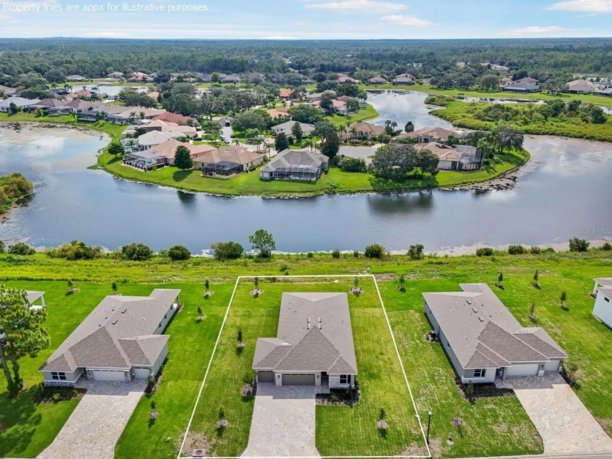 Property Slideshow image 4 of 44 | 9176 players dr, Weeki Wachee, FL, 34613