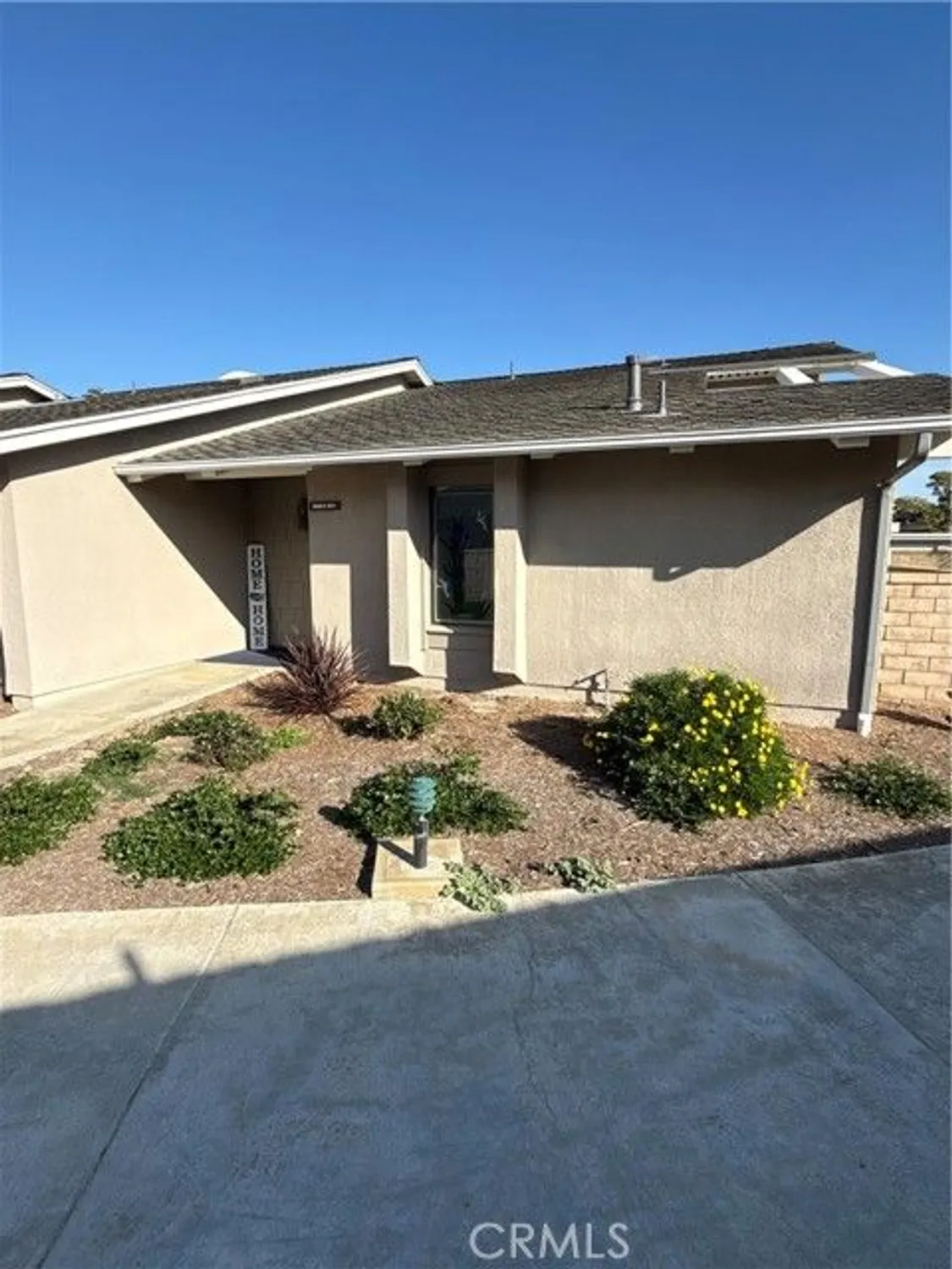 Property Slideshow image 3 of 14 | 8565 trinity cir 824d, Huntington Beach, CA, 92646