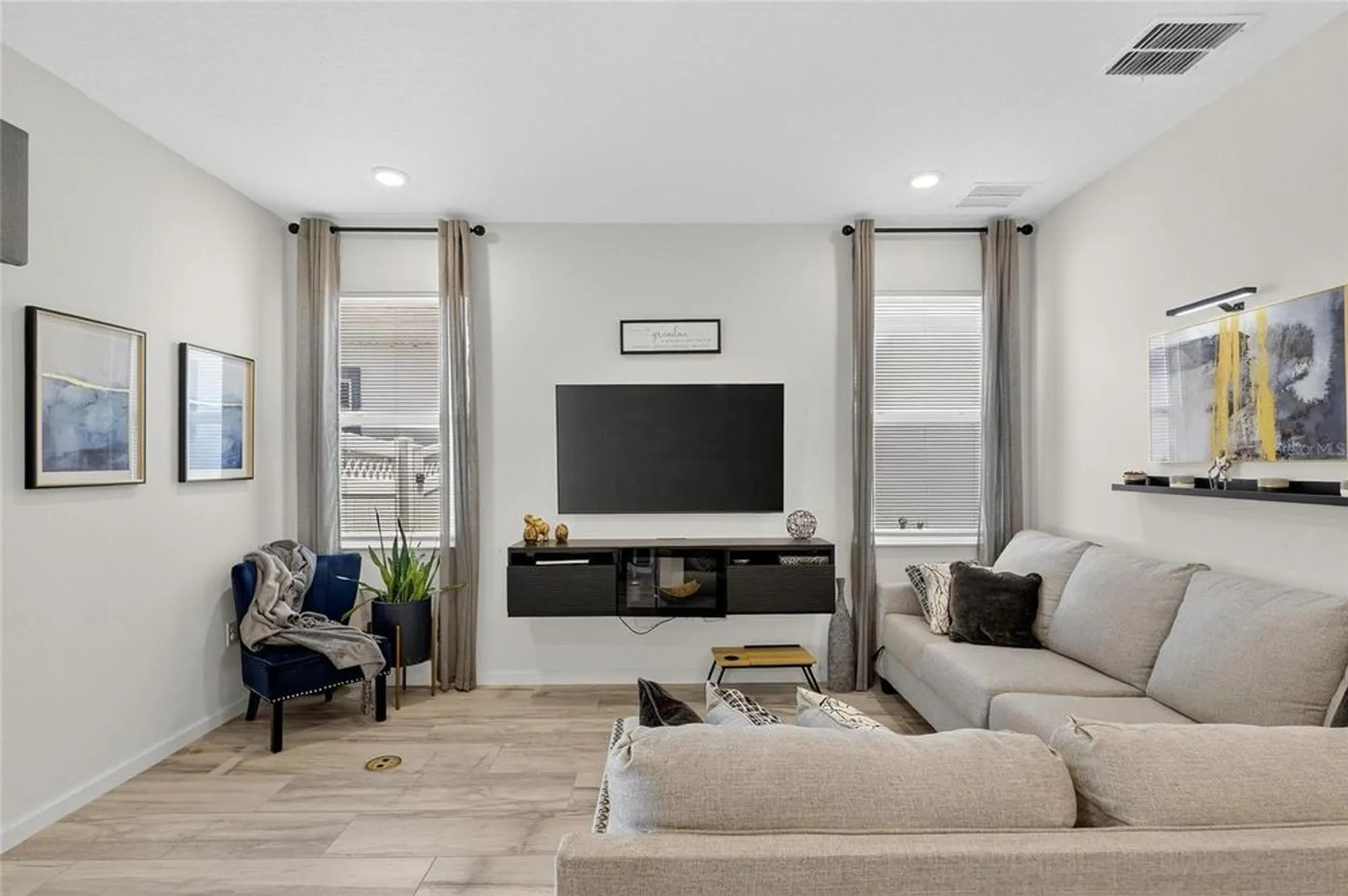 Property Slideshow image 48 of 94 | 325 shore crab way, Apollo Beach, FL, 33572