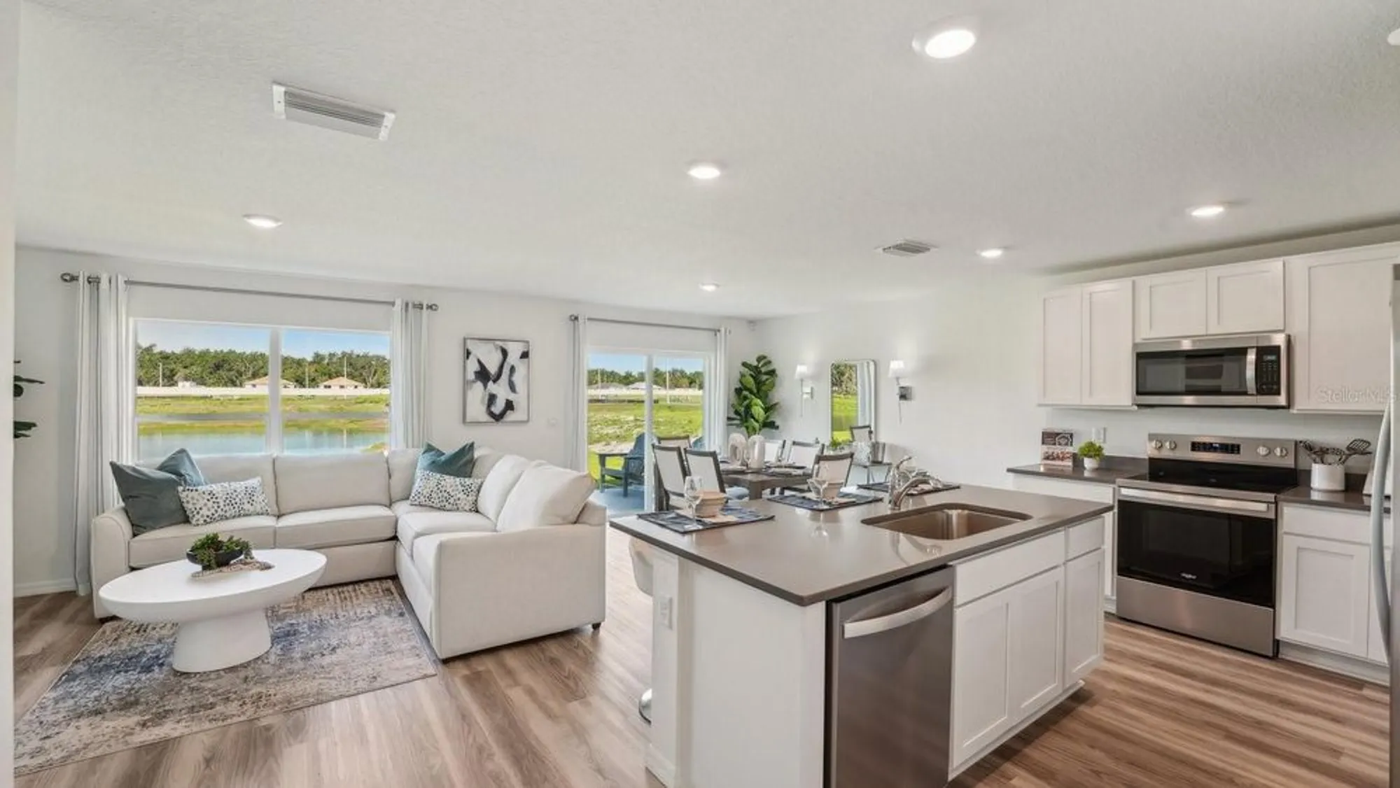 Property Slideshow image 9 of 28 | 15913 se 101st cir, Summerfield, FL, 34491