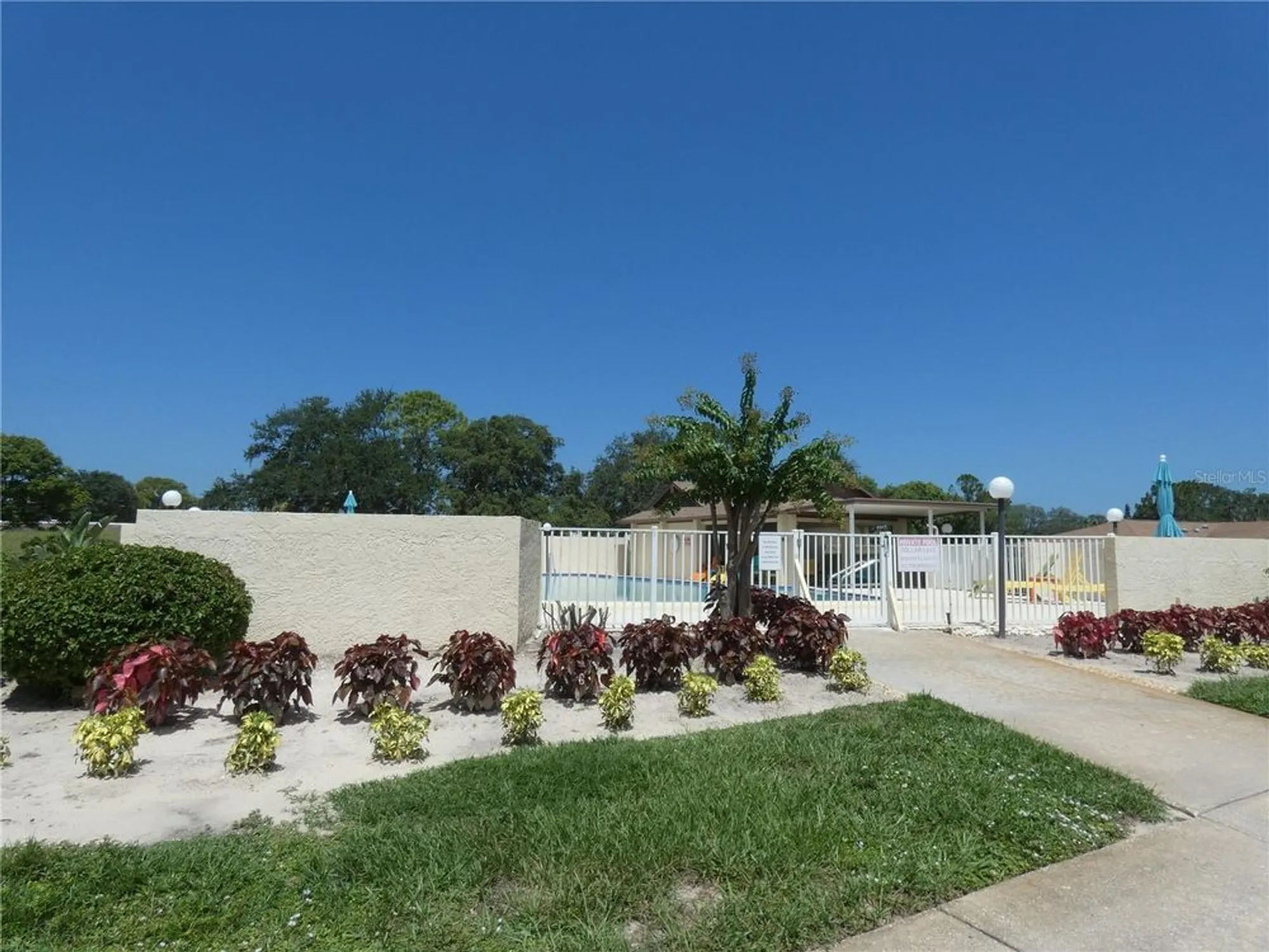 Property Slideshow image 8 of 33 | 11231 dollar lake dr apt 6, Port Richey, FL, 34668