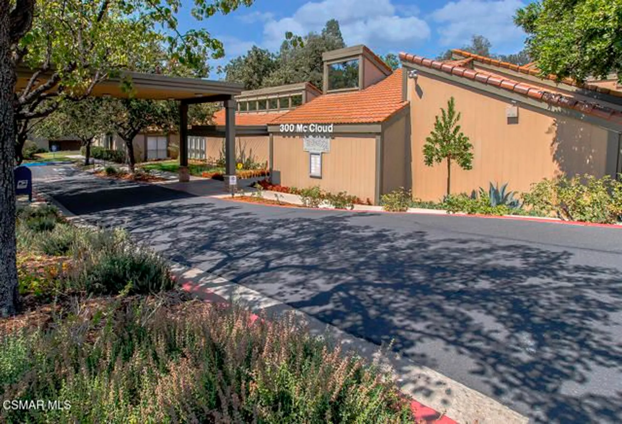 Property Slideshow image 29 of 42 | 291 sequoia ct 17, Thousand Oaks, CA, 91360