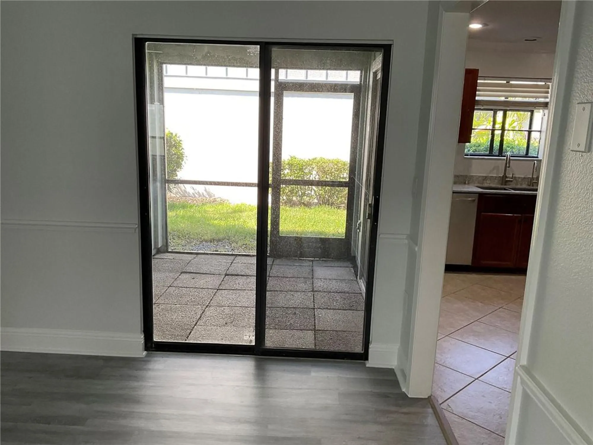 Property Slideshow image 19 of 28 | 7861 pine trace dr # 7861, Sarasota, FL, 34243