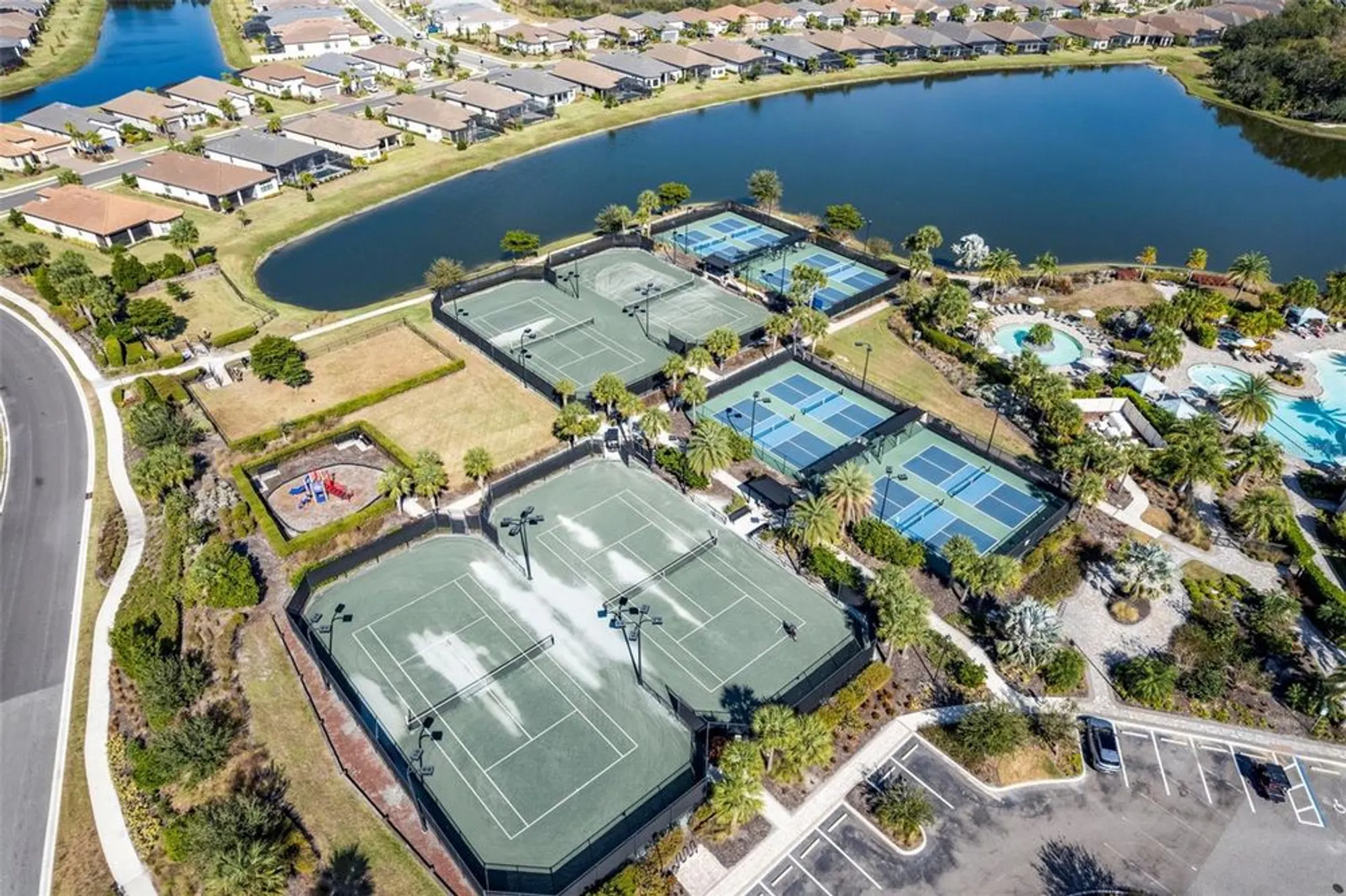 Property Slideshow image 42 of 52 | 4816 heinman cv, Palmetto, FL, 34221