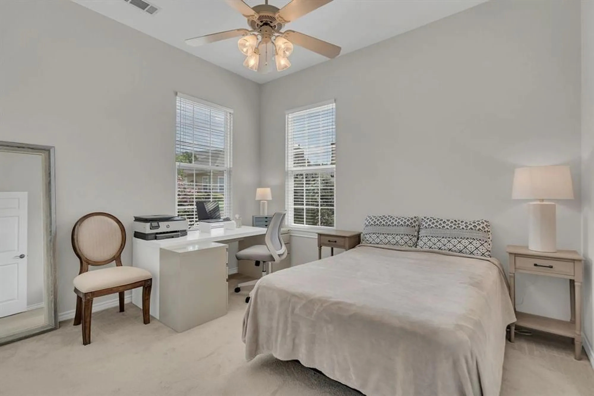 Property Slideshow image 24 of 40 | 2601 marsh ln 292, Plano, TX, 75093
