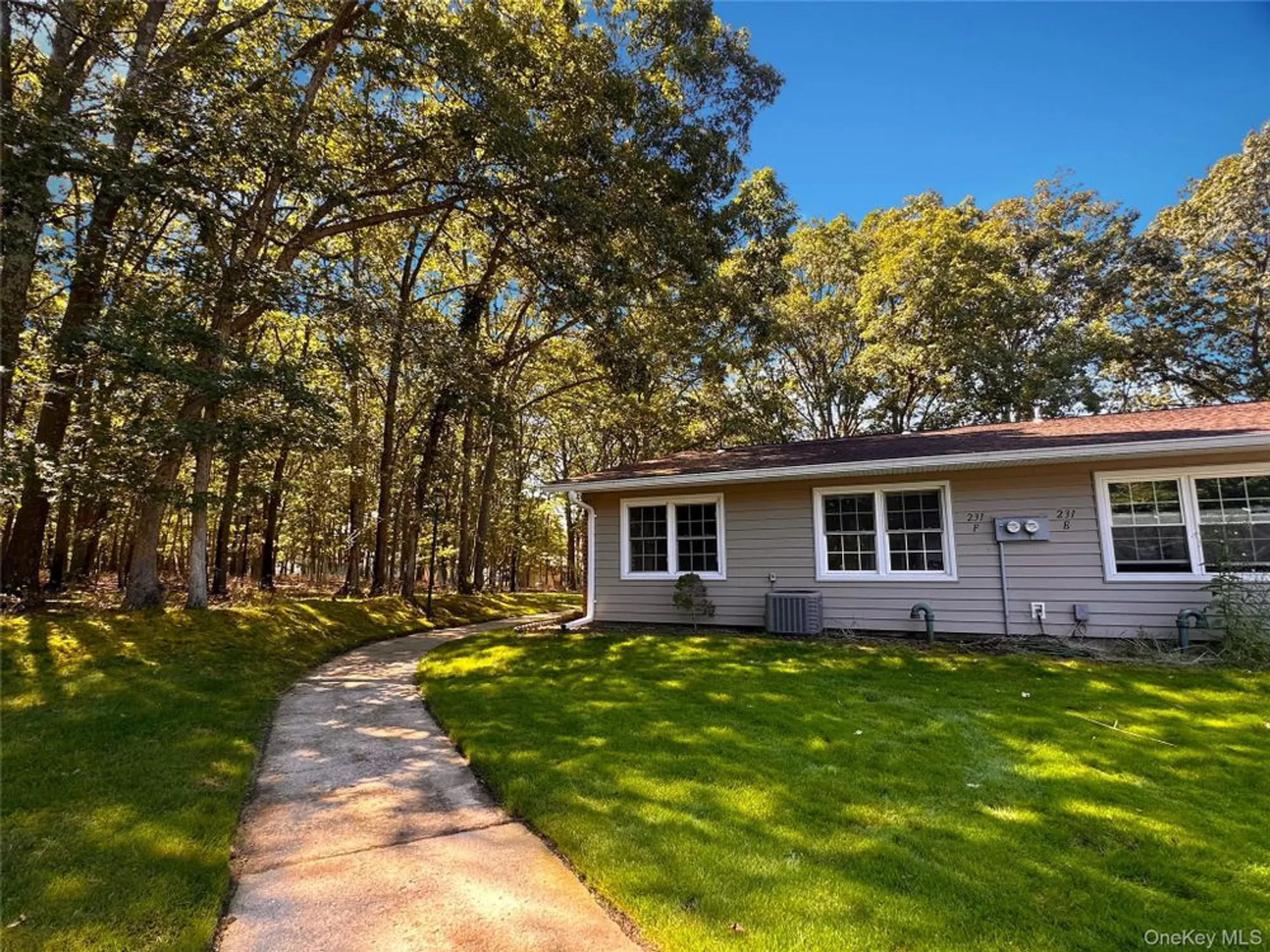 Property Slideshow image 16 of 16 | 231 blackpool ct f, Ridge, NY, 11961