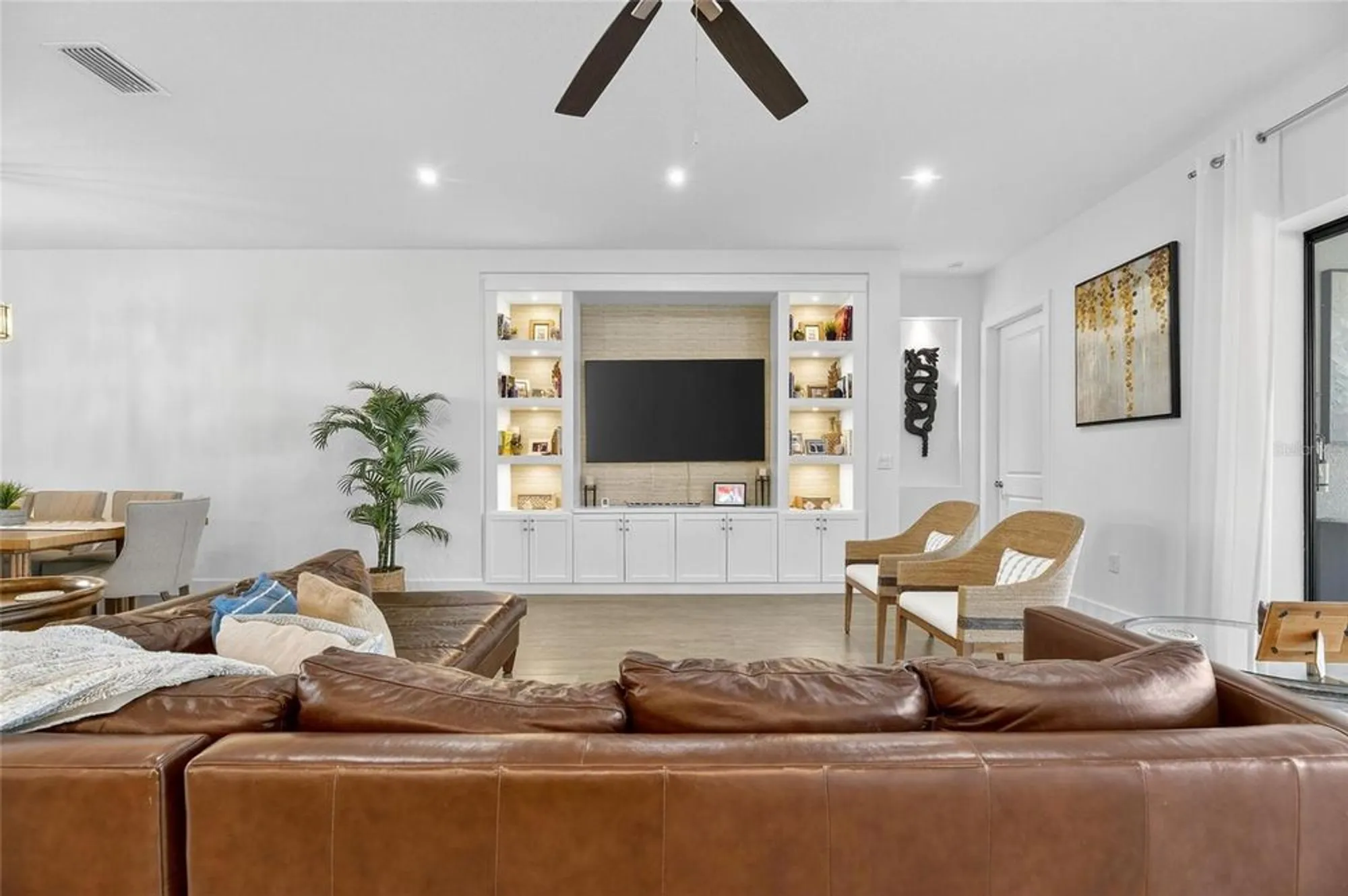 Property Slideshow image 49 of 99 | 11121 egeria dr, Odessa, FL, 33556