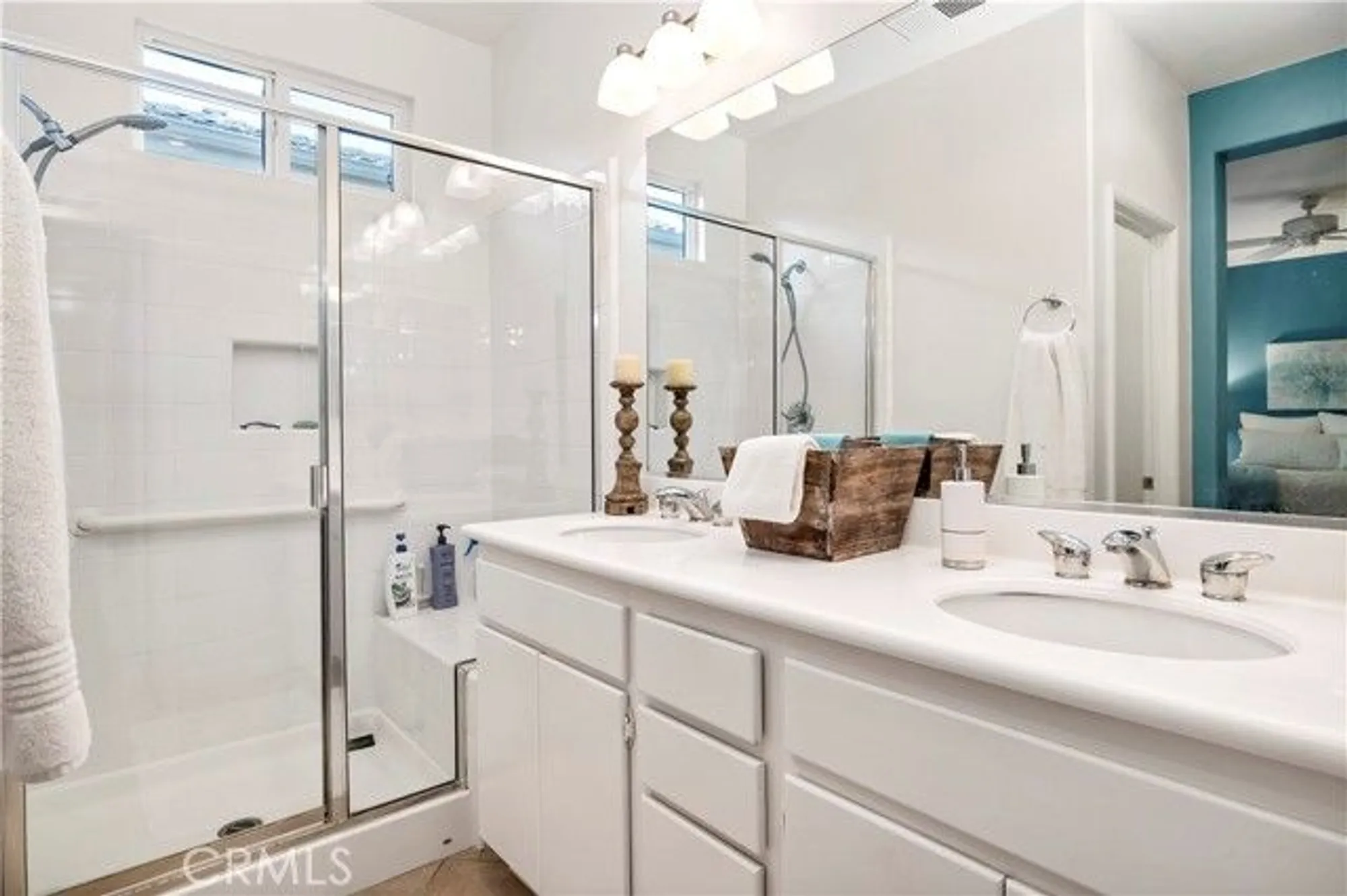 Property Slideshow image 32 of 59 | 126 mayfair ln, Hemet, CA, 92545