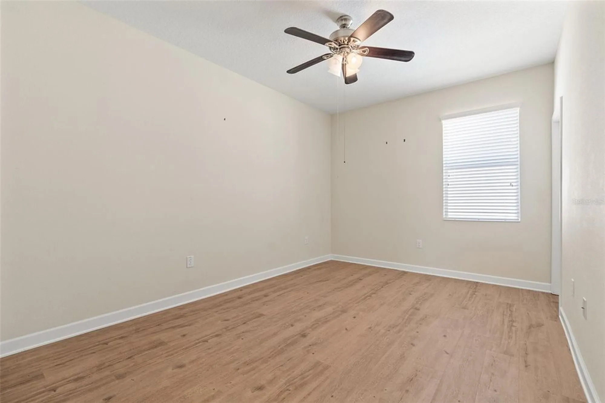 Property Slideshow image 15 of 36 | 3667 plymouth dr, Winter Haven, FL, 33884