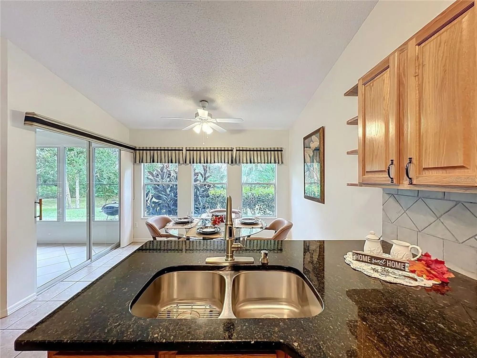 Property Slideshow image 18 of 58 | 5053 el destino dr, Leesburg, FL, 34748