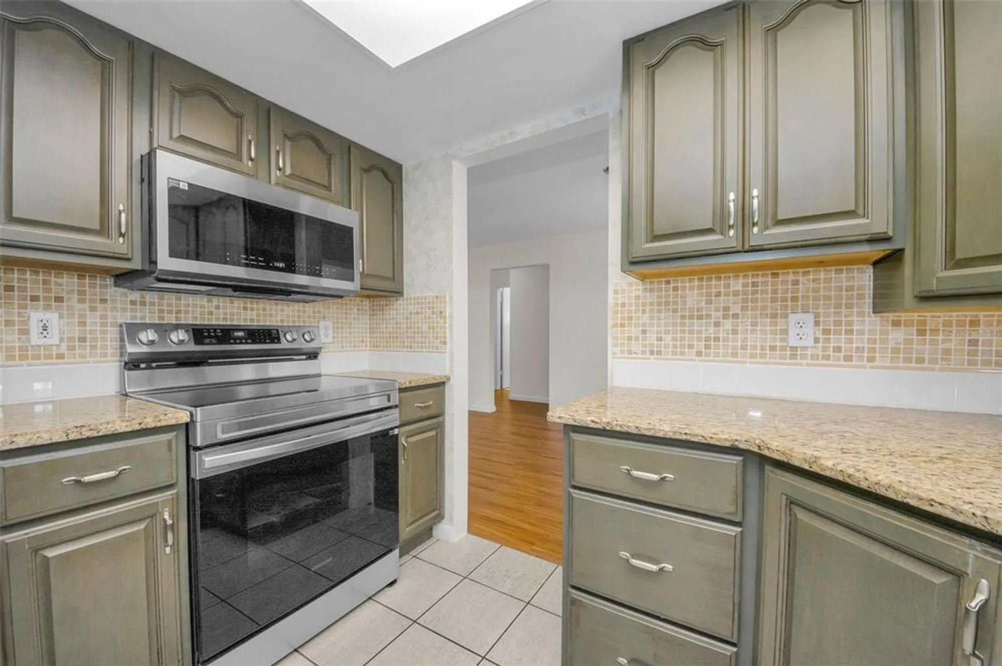 Property Slideshow image 23 of 66 | 14052 89th ave, Seminole, FL, 33776