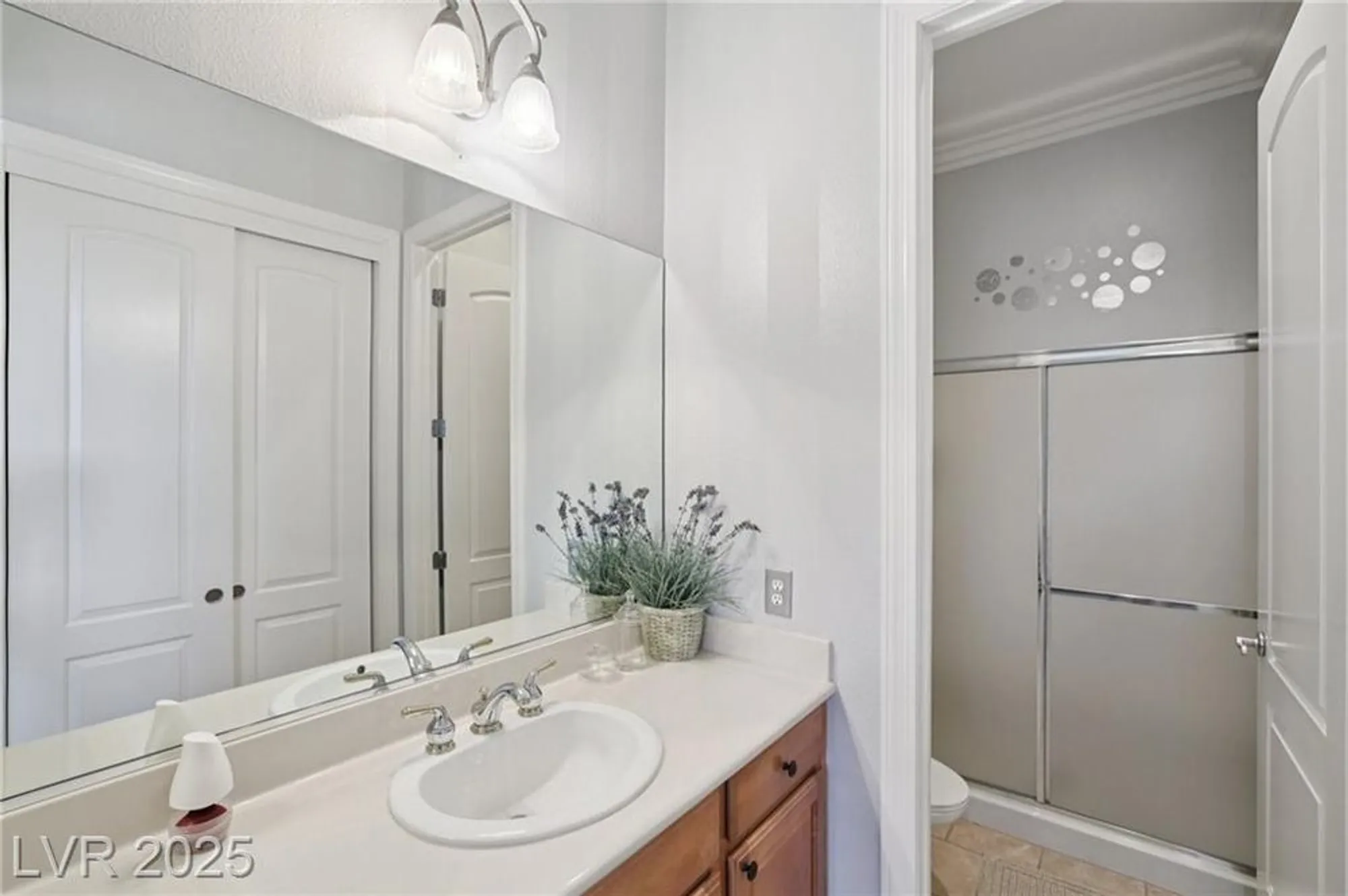 Property Slideshow image 33 of 38 | 2359 blooming valley ct, Henderson, NV, 89052
