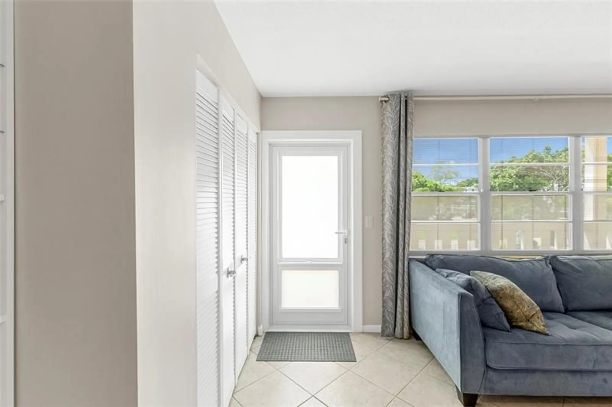 Property Slideshow image 8 of 49 | 3028 cambridge b # 3028, Deerfield Beach, FL, 33442