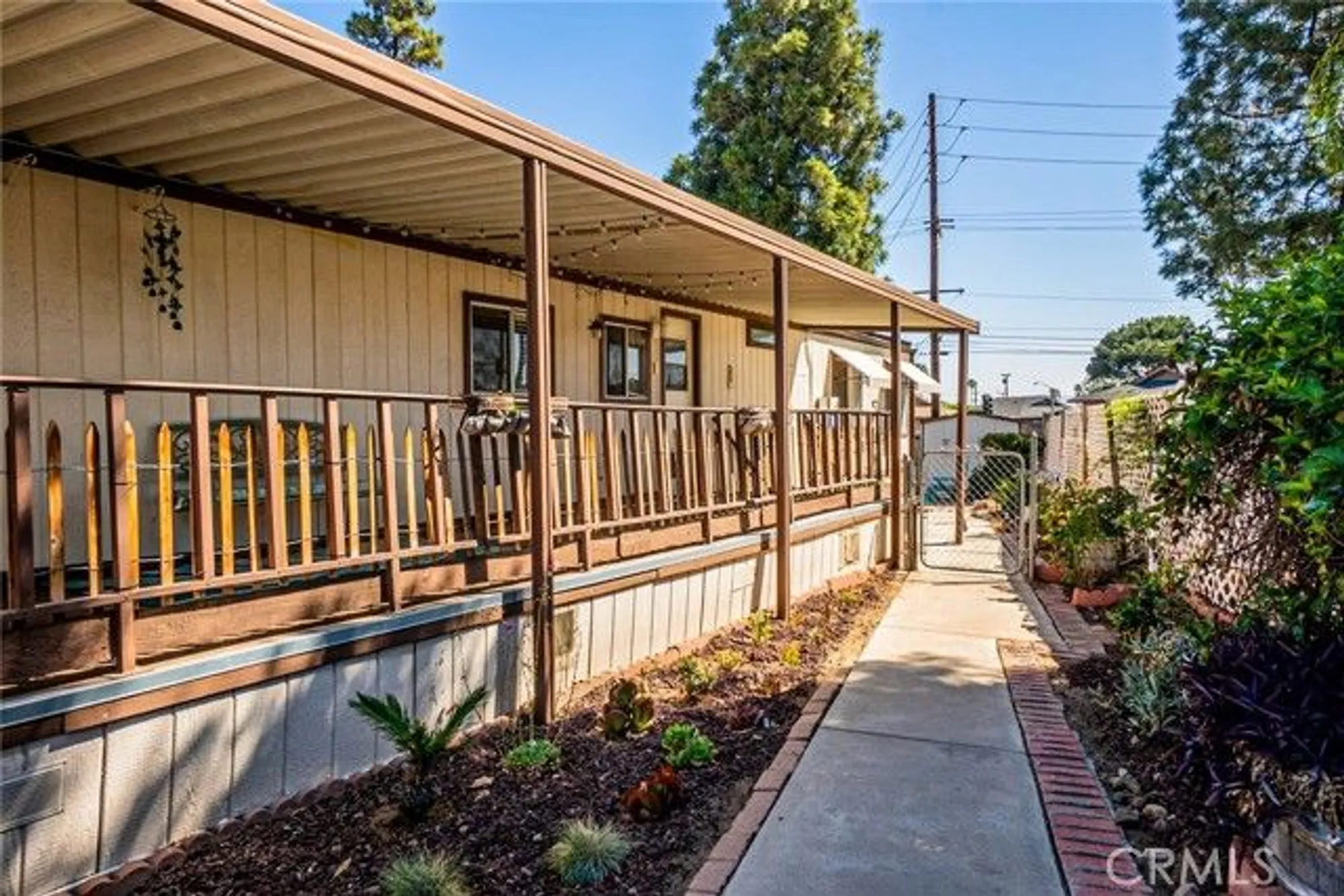 Property Slideshow image 16 of 55 | 901 norwich way, Corona, CA, 92882