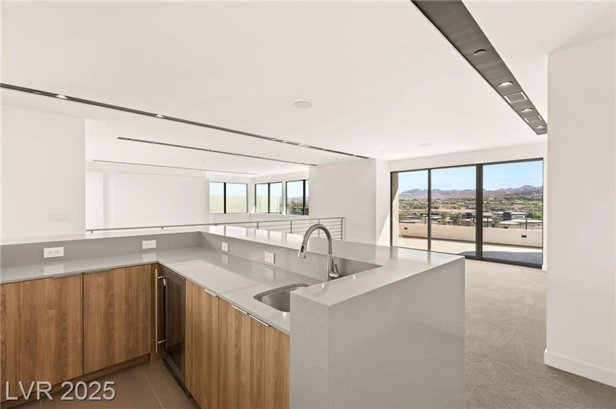 Property Slideshow image 20 of 57 | 25 canyon bay dr, Henderson, NV, 89011