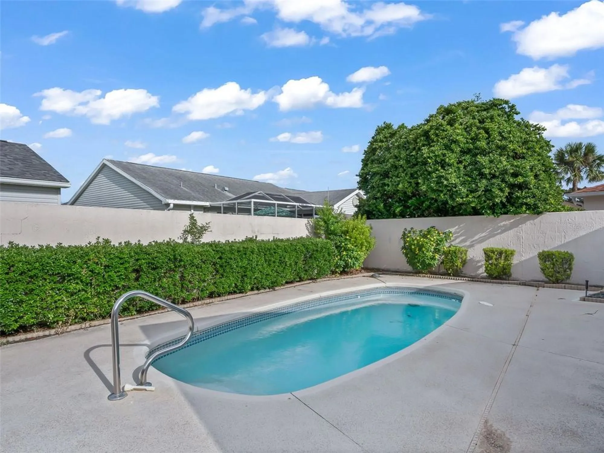 Property Slideshow image 33 of 53 | 744 hernandez dr, The Villages, FL, 32159