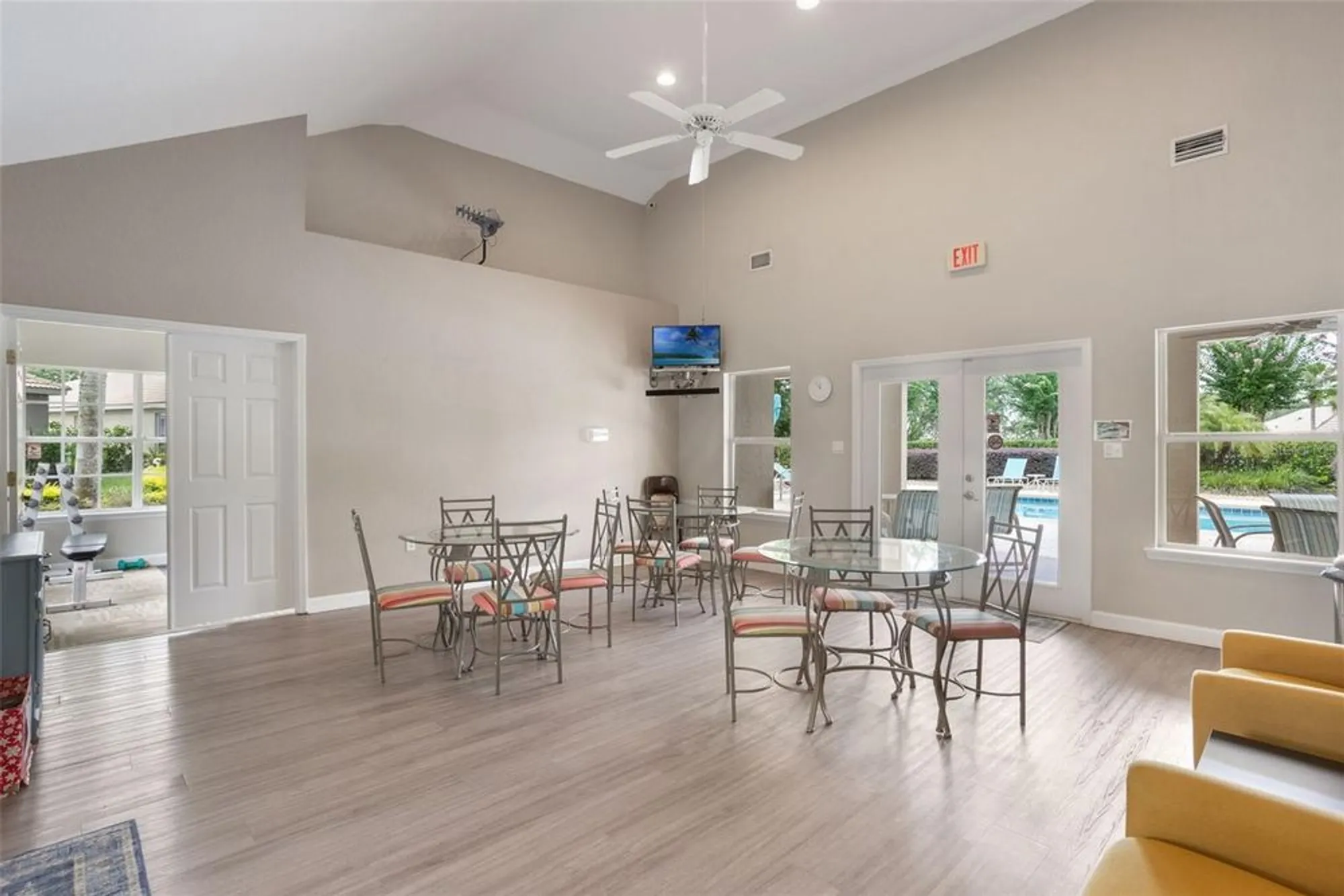 Property Slideshow image 37 of 39 | 9015 saint andrews way, Mount Dora, FL, 32757