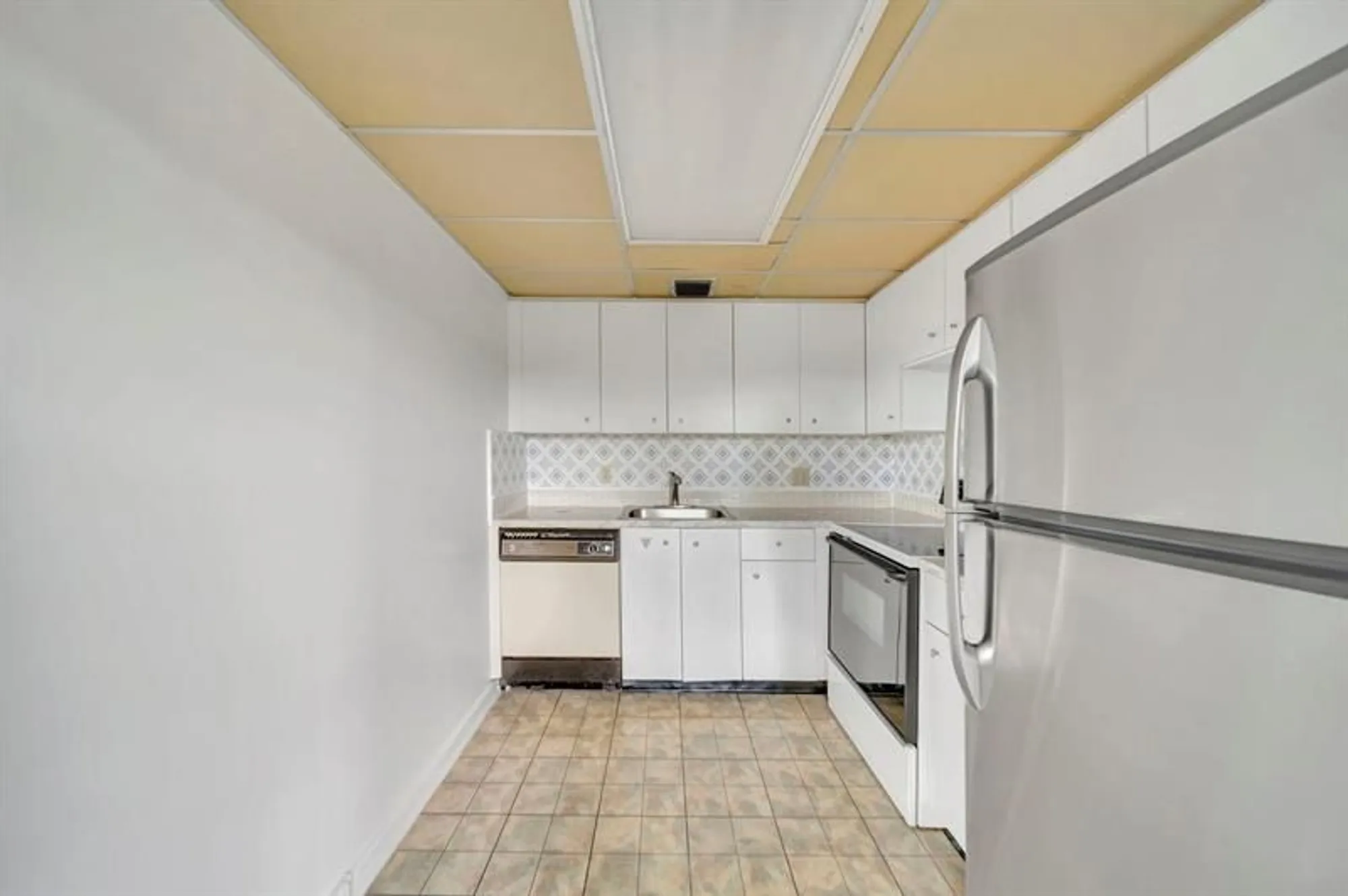 Property Slideshow image 31 of 56 | 13250 sw 7th ct apt 402l, Pembroke Pines, FL, 33027