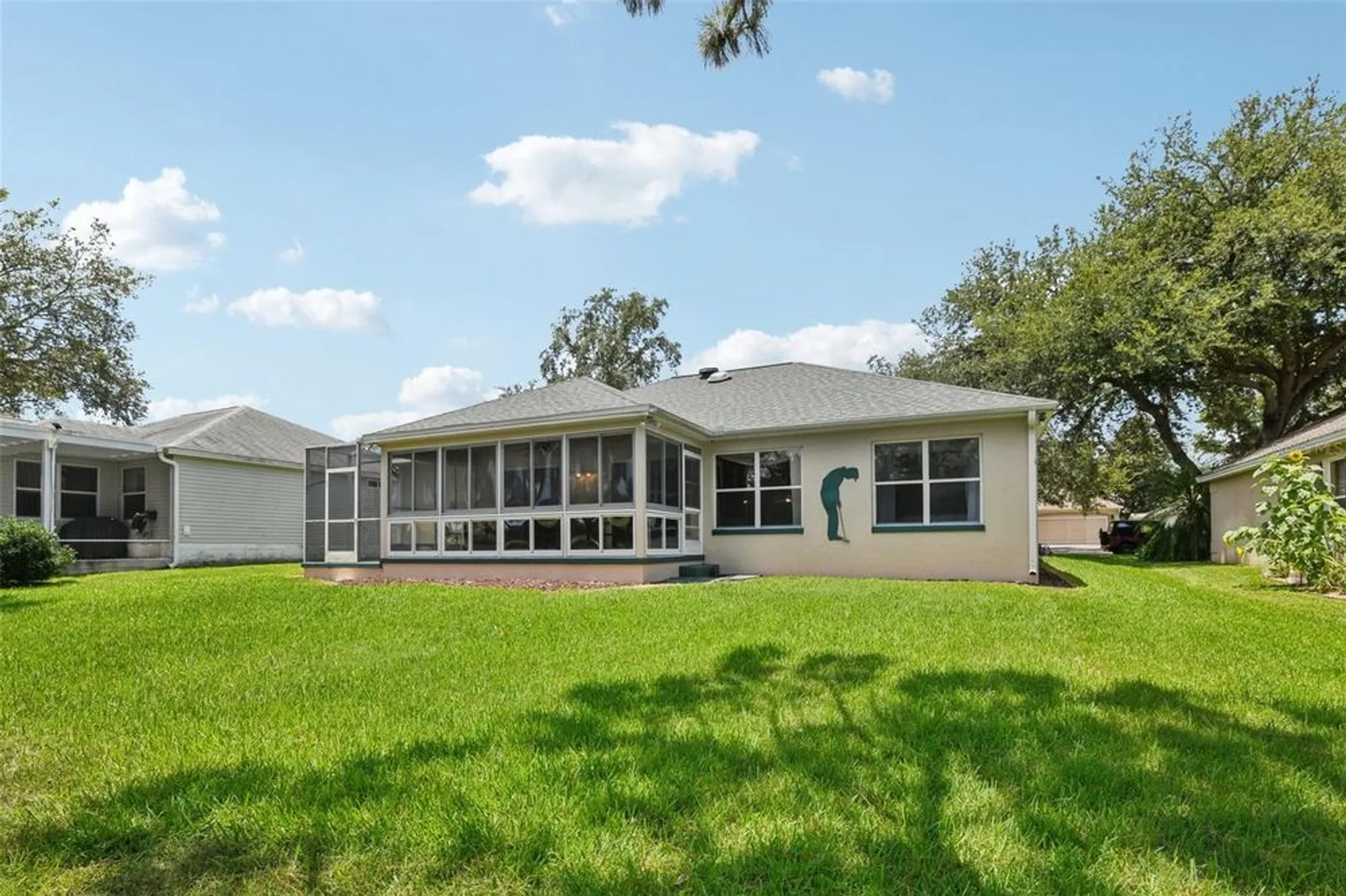 Property Slideshow image 37 of 53 | 516 loma paseo dr, The Villages, FL, 32159