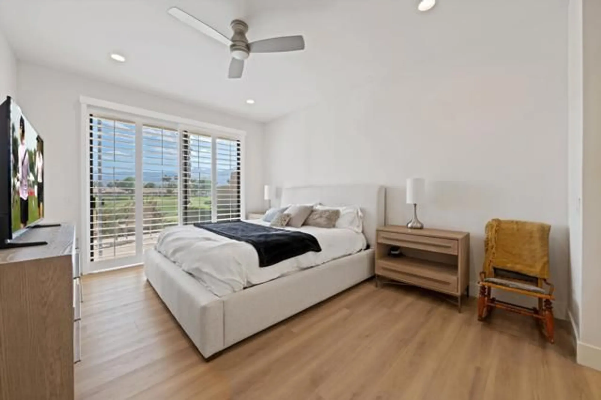 Property Slideshow image 25 of 31 | 80679 oak tree, La Quinta, CA, 92253