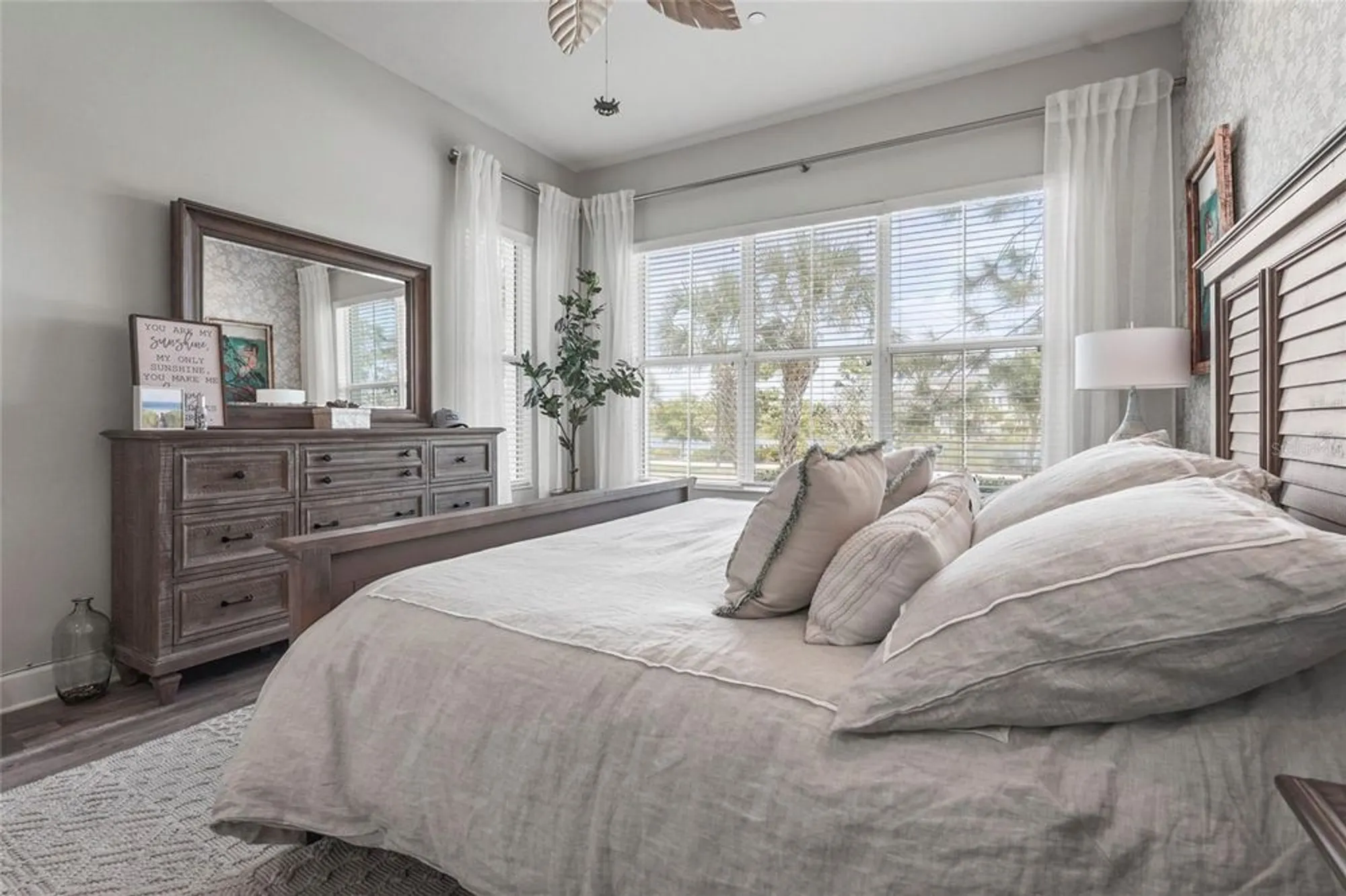 Property Slideshow image 34 of 76 | 303 compass point dr 101, Bradenton, FL, 34209