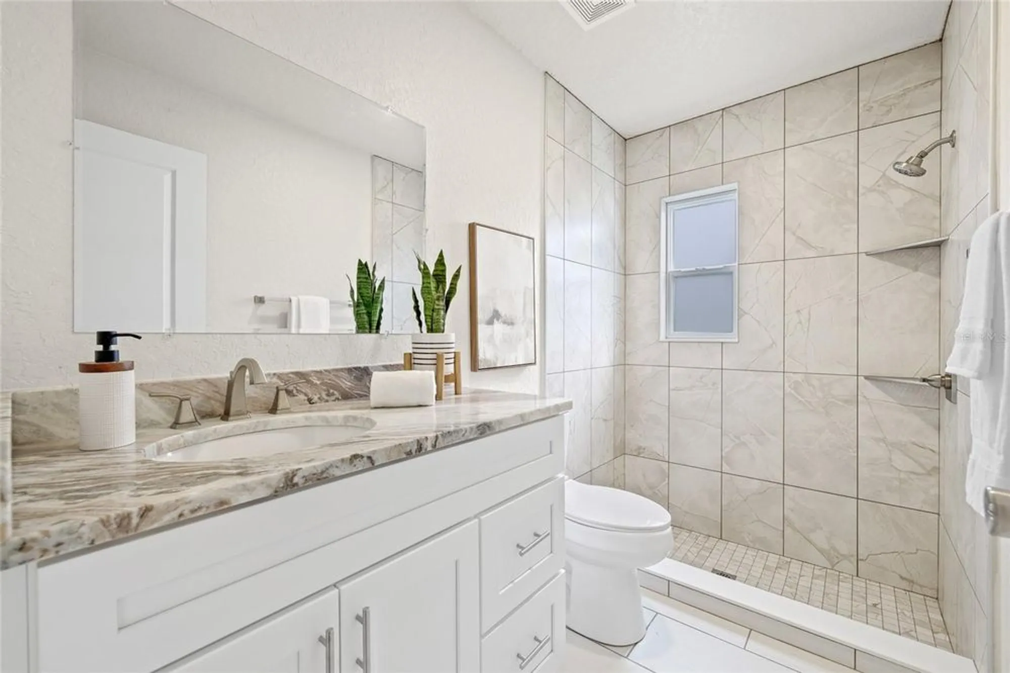 Property Slideshow image 25 of 41 | 9402 stonewall ln, New Port Richey, FL, 34655