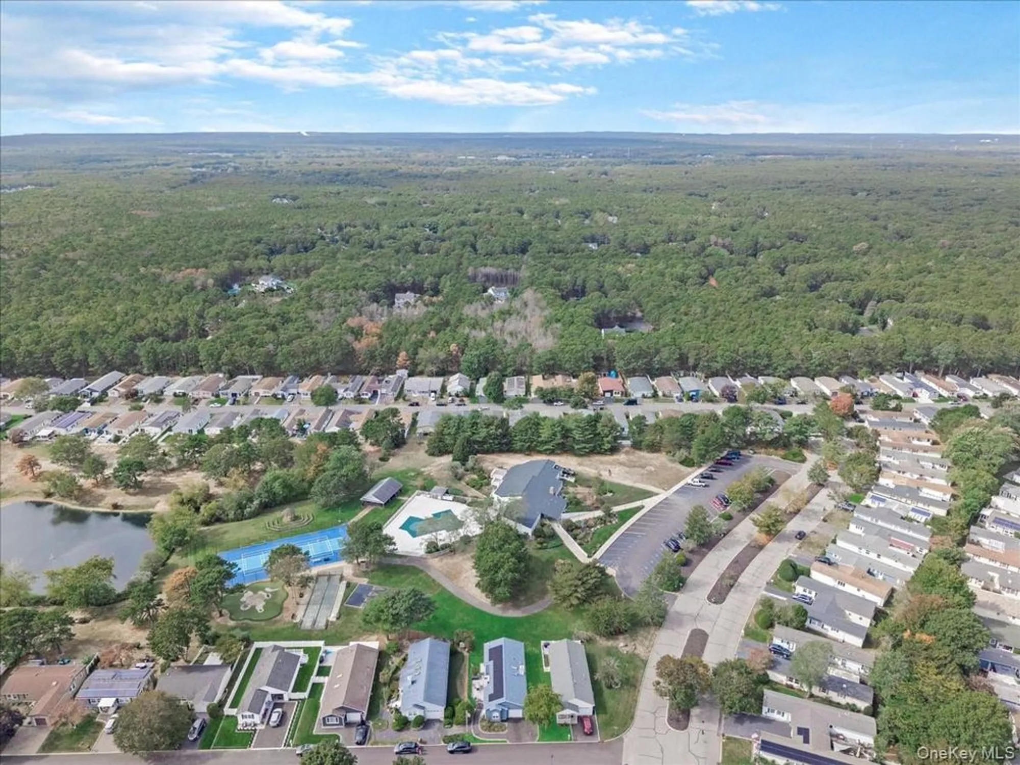 Property Slideshow image 22 of 32 | 2 limetree dr, Manorville, NY, 11949