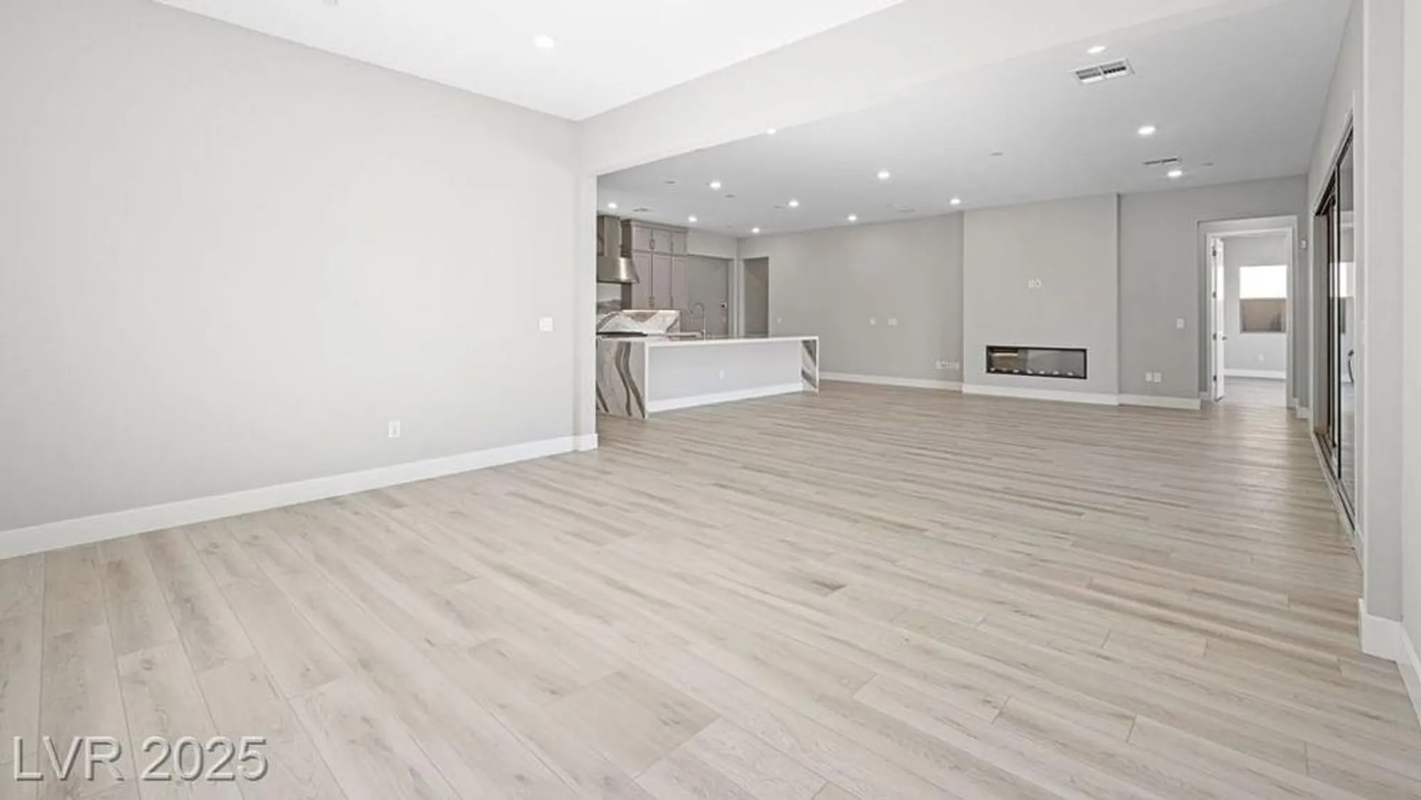 Property Slideshow image 29 of 48 | 241 paraggi bay dr, Henderson, NV, 89011