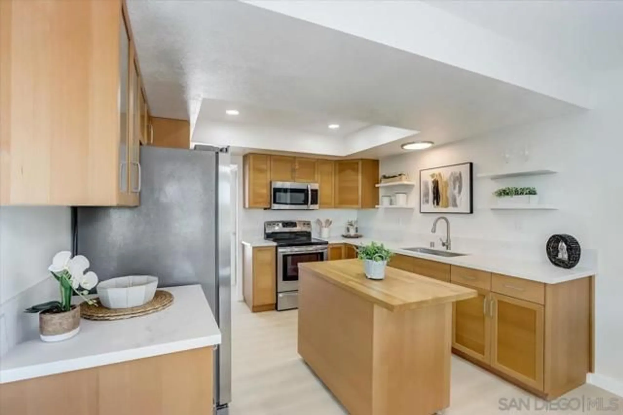 Property Slideshow image 18 of 43 | 3808 vista campana 38, Oceanside, CA, 92057