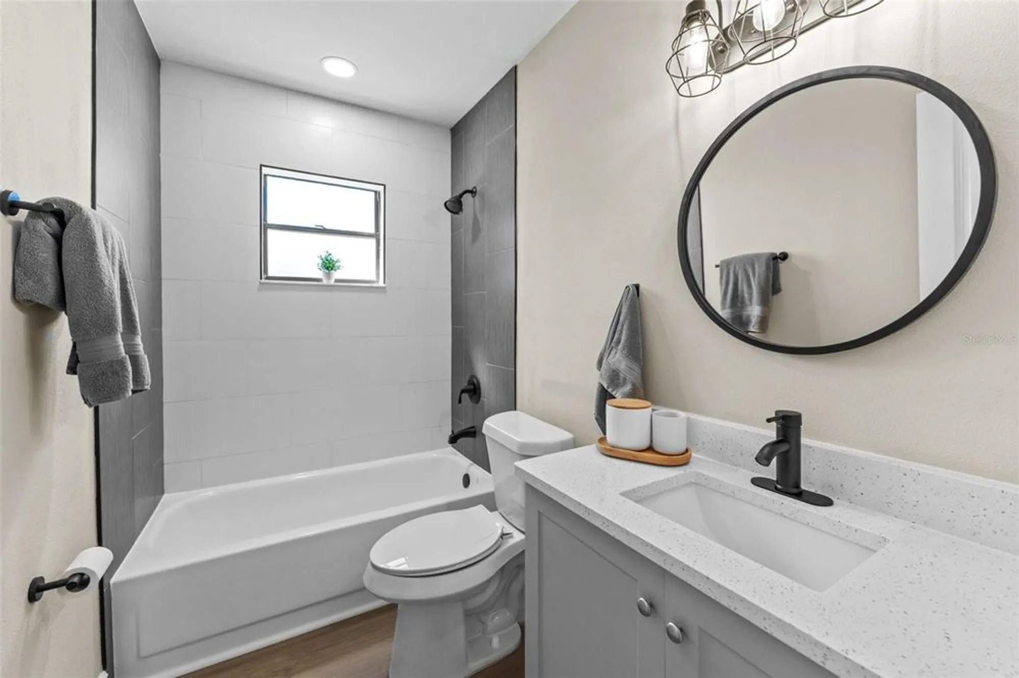 Property Slideshow image 20 of 31 | 636 fort duquesna dr, Sun City Center, FL, 33573