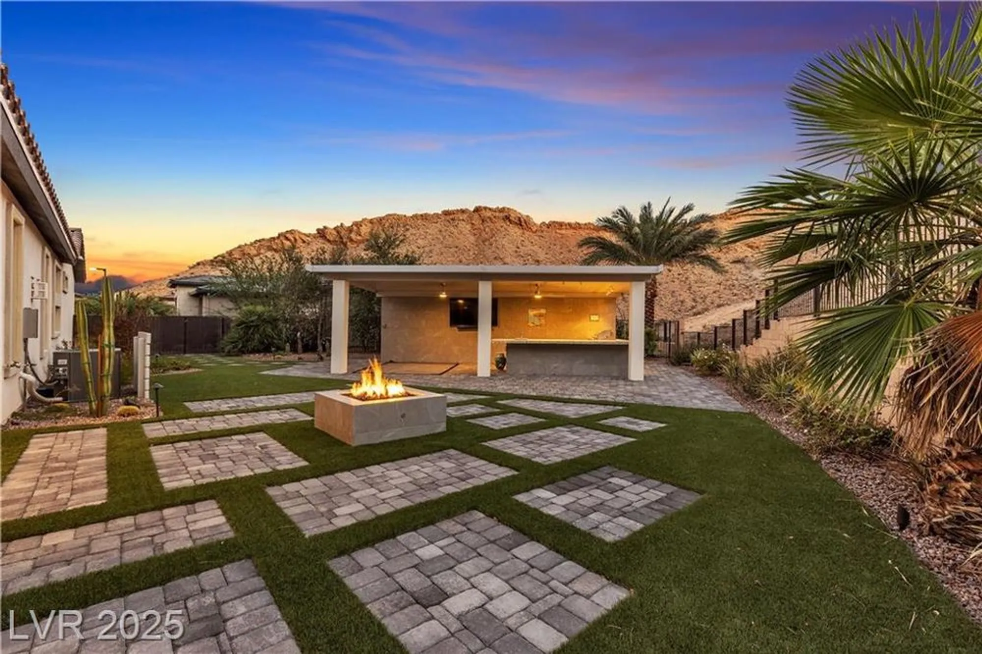 Property Slideshow image 3 of 76 | 11 acacia creek ct, Henderson, NV, 89011