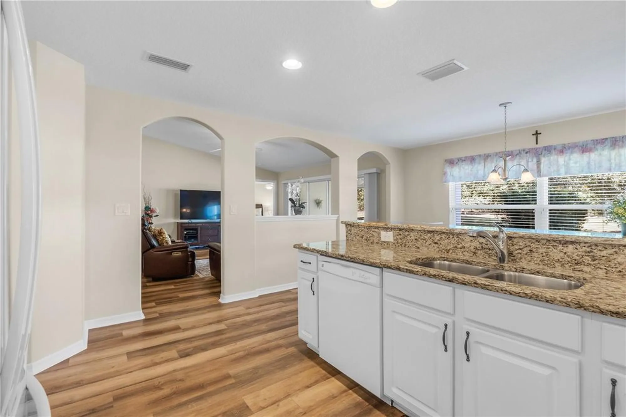 Property Slideshow image 9 of 32 | 26931 camerons run, Leesburg, FL, 34748