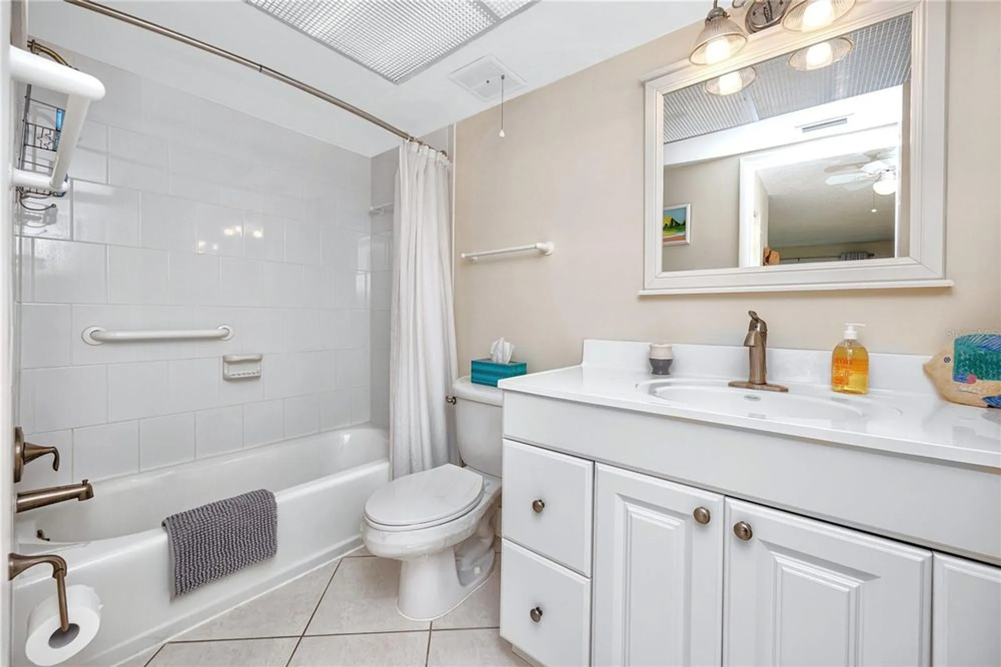 Property Slideshow image 6 of 45 | 19029 us highway 19 n apt 9-607, Clearwater, FL, 33764