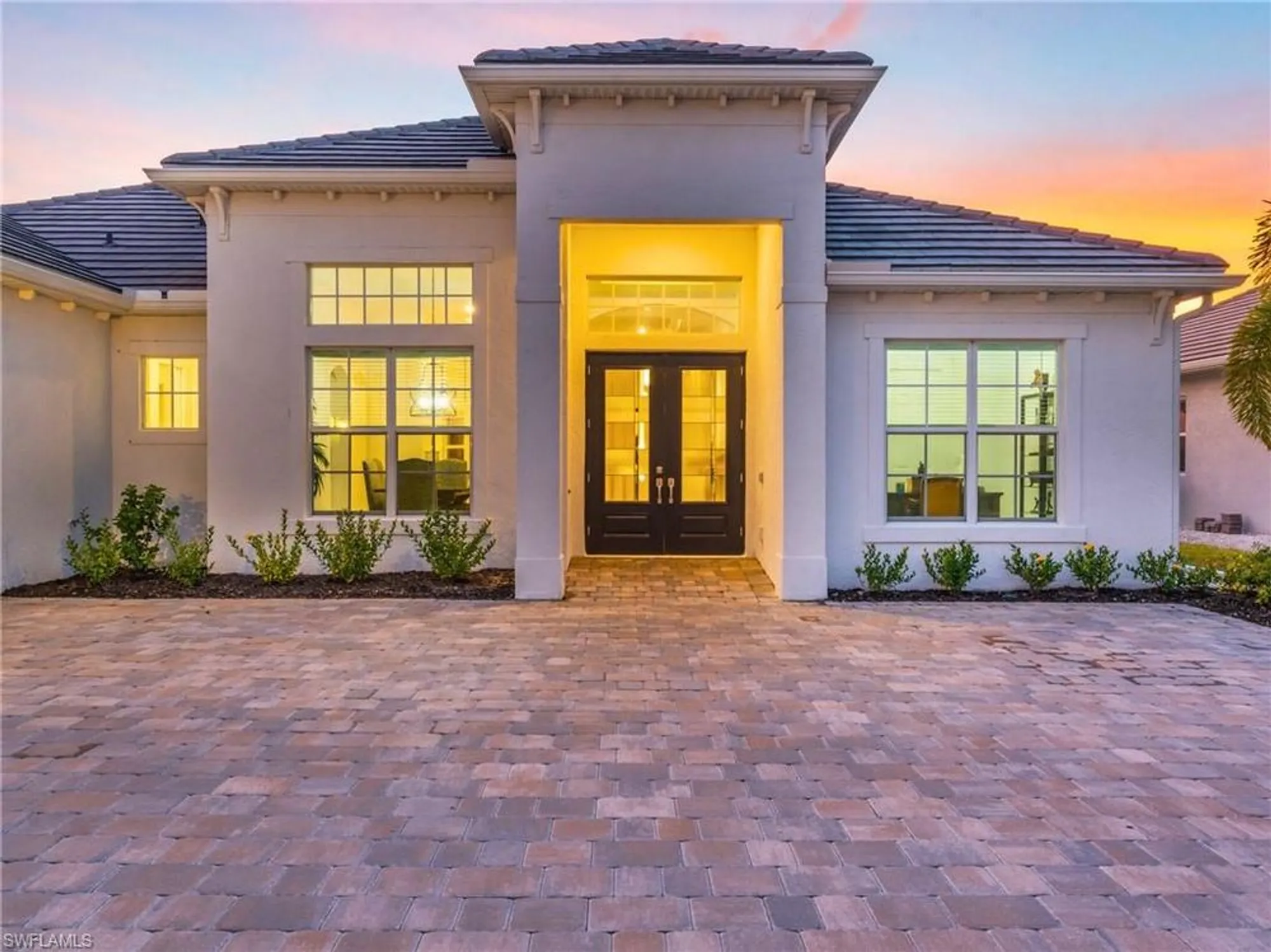Property Slideshow image 1 of 46 | 14044 blue bay cir, Fort Myers, FL, 33913