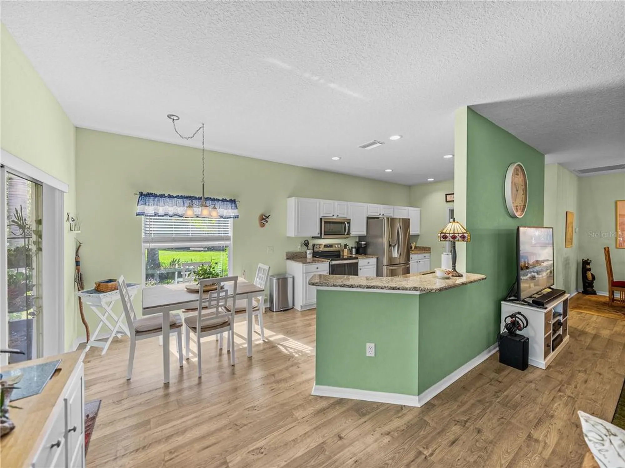 Property Slideshow image 24 of 100 | 4184 aberdeen ln, Lake Wales, FL, 33859