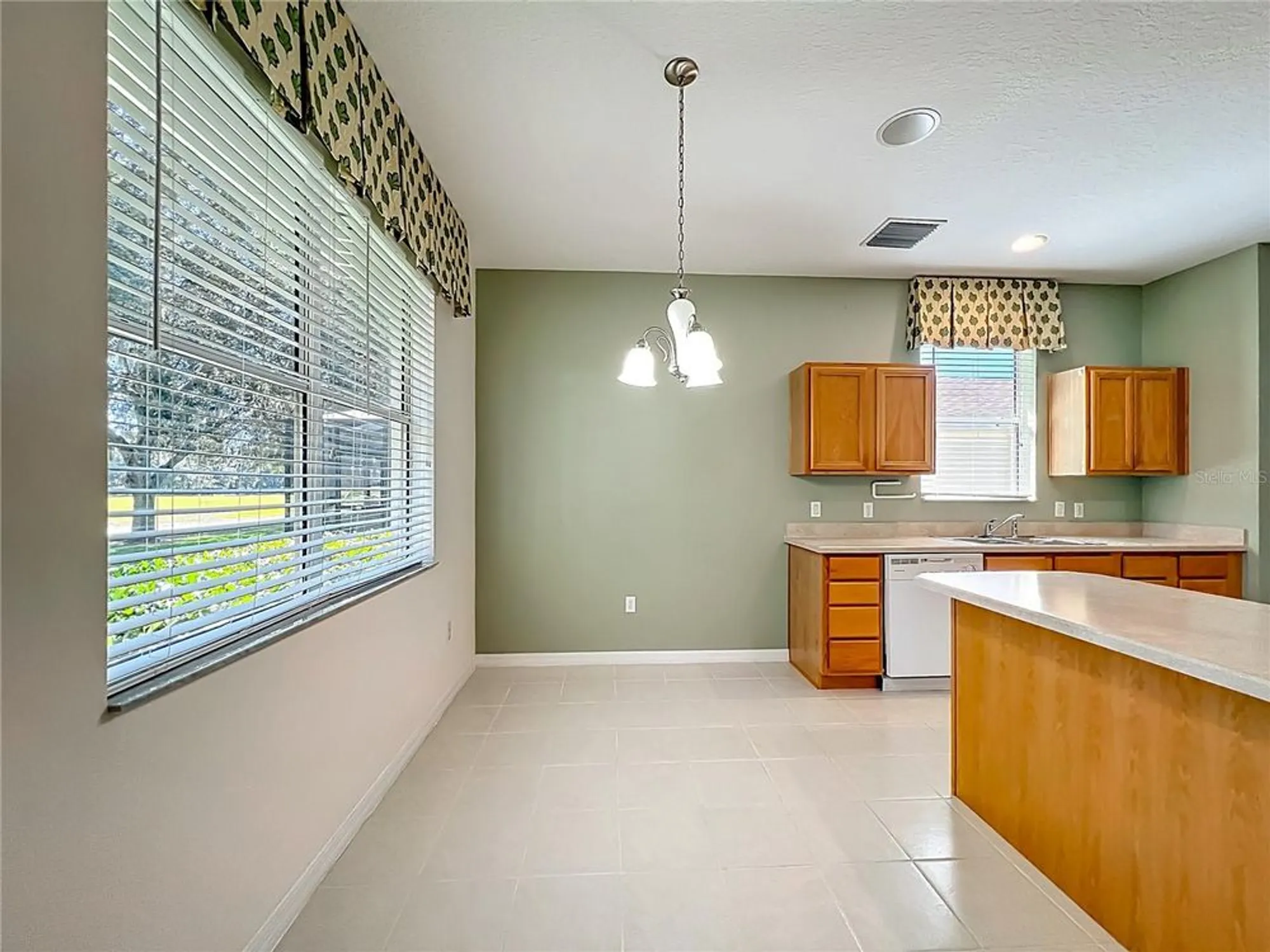 Property Slideshow image 17 of 53 | 3507 arlington ridge blvd, Leesburg, FL, 34748