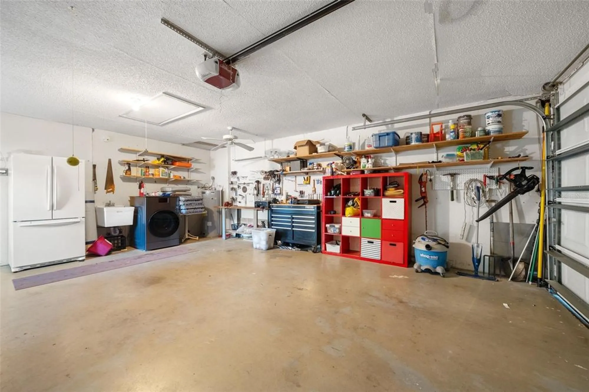 Property Slideshow image 32 of 53 | 2170 wingfoot ct, Spring Hill, FL, 34606